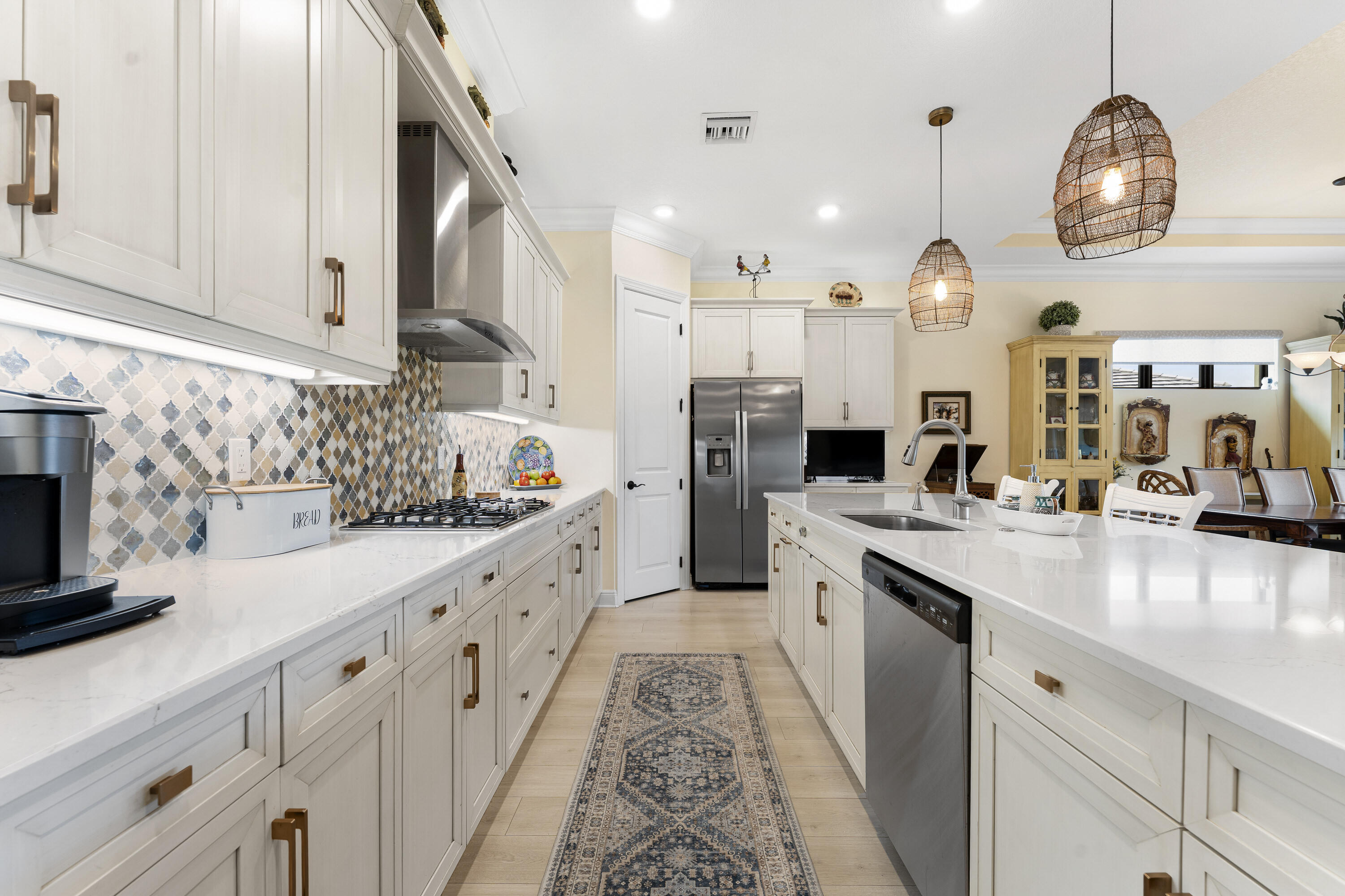 16148 Key Biscayne Lane Property Photo 10