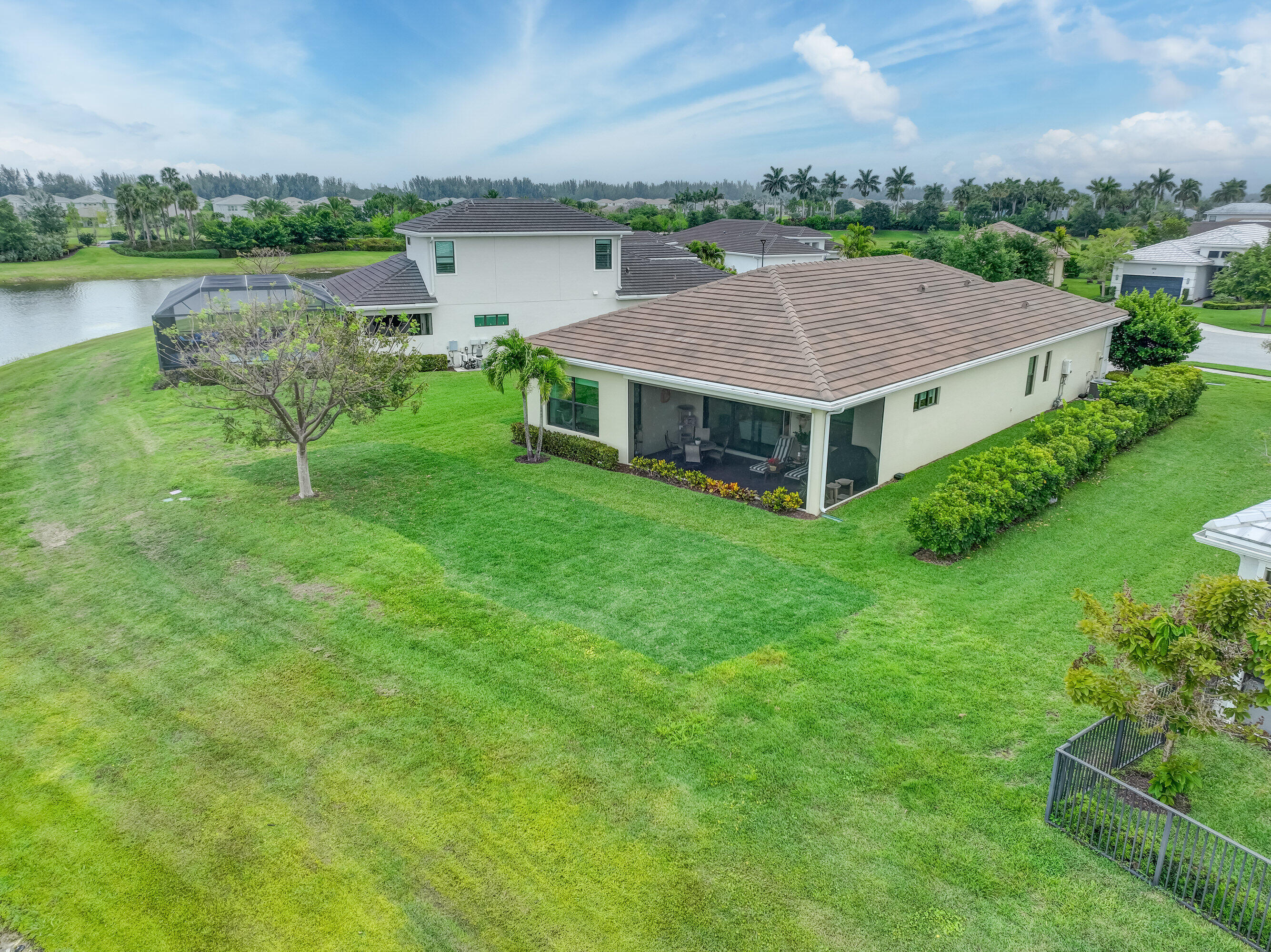 16148 Key Biscayne Lane Property Photo 33