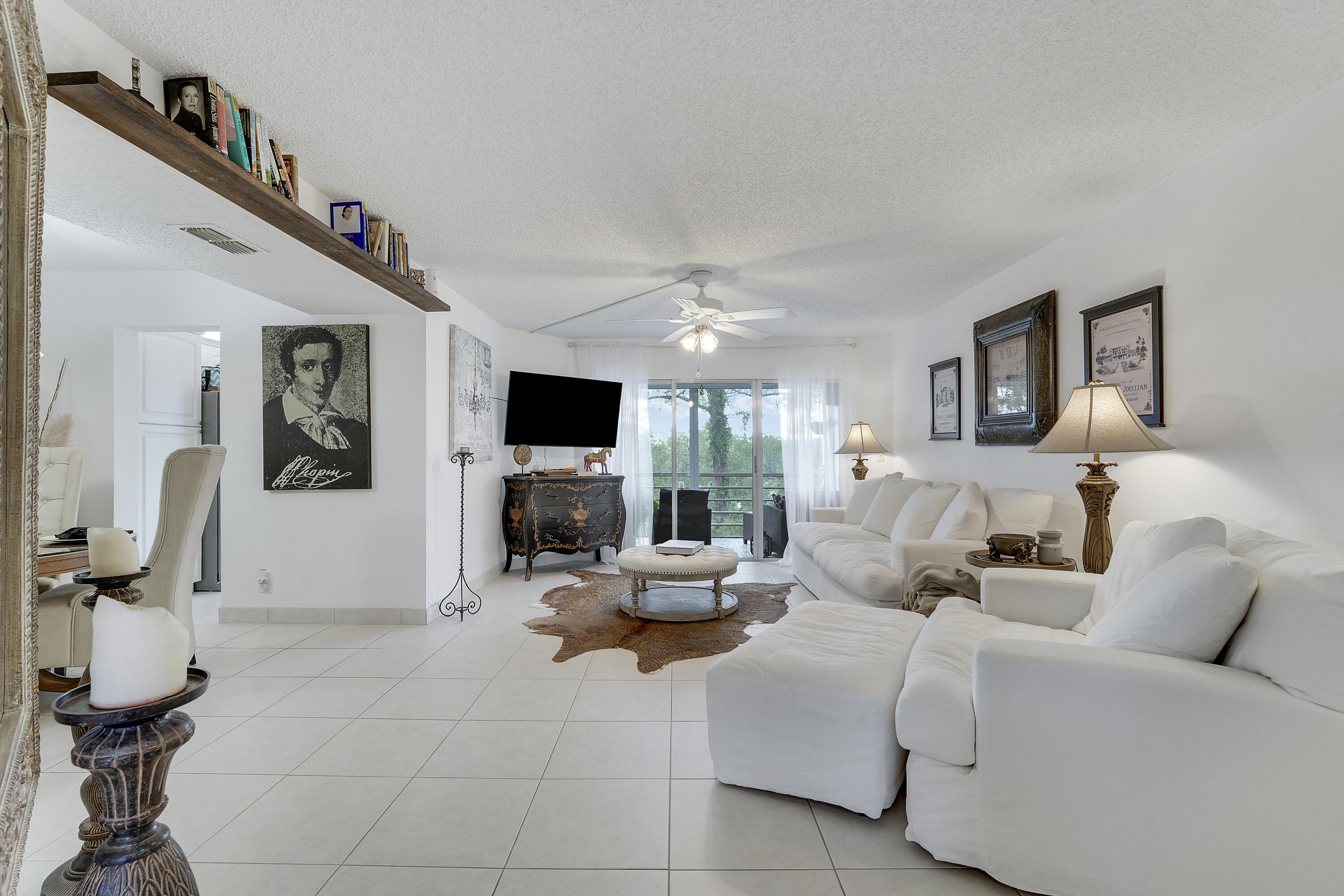 3755 Via 405 Property Photo 1