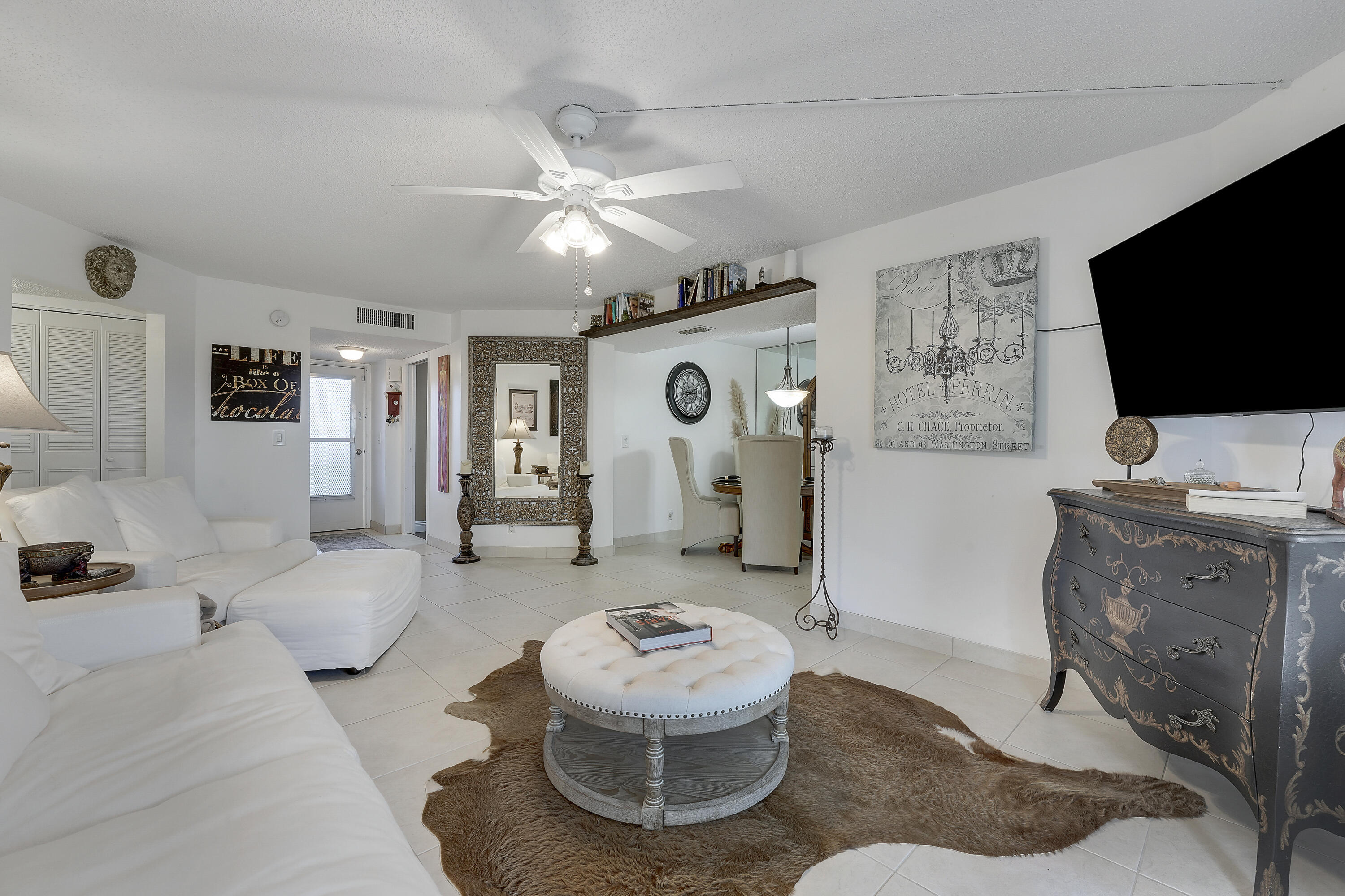 3755 Via 405 Property Photo 5