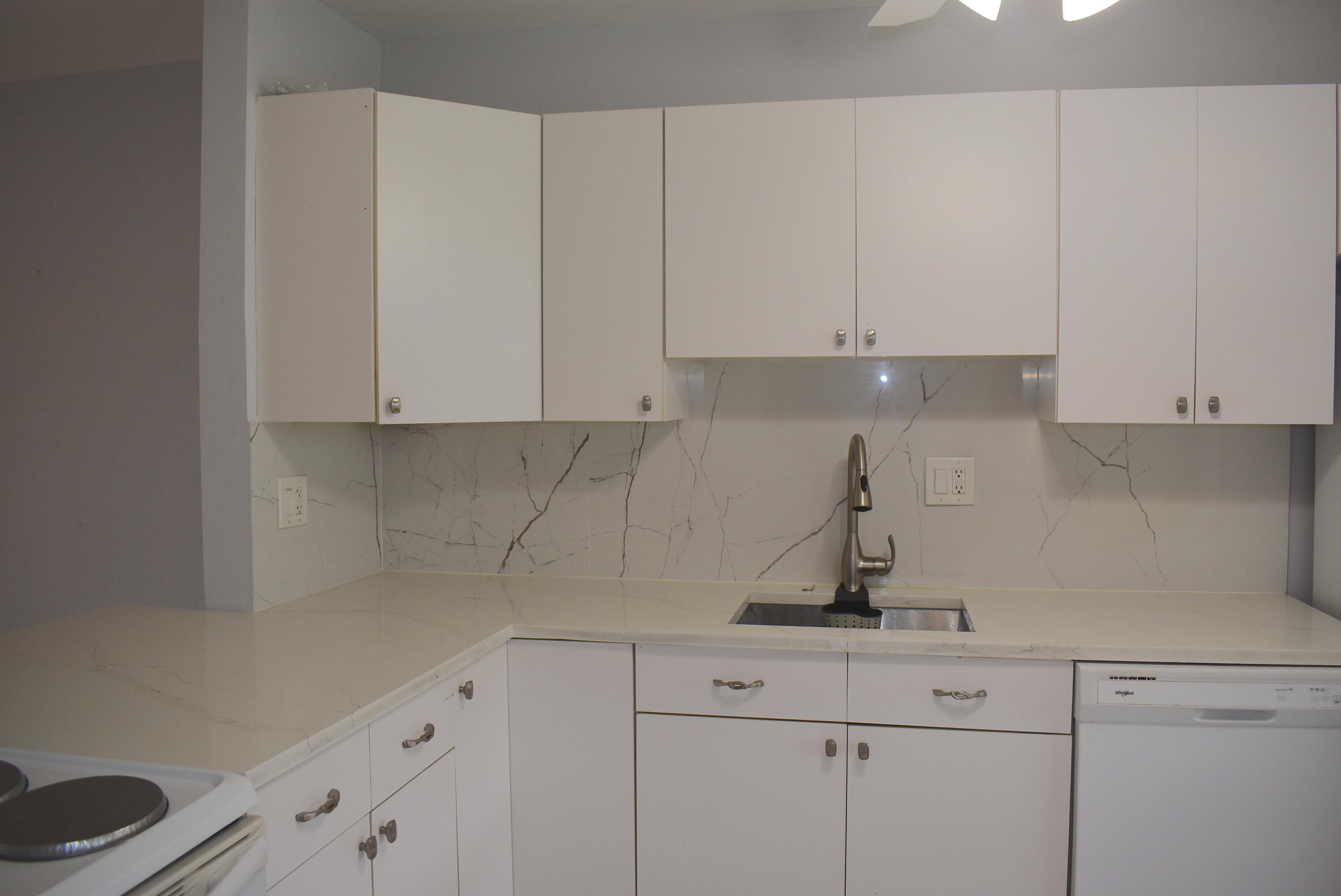 117 Golden River Drive Property Photo 14
