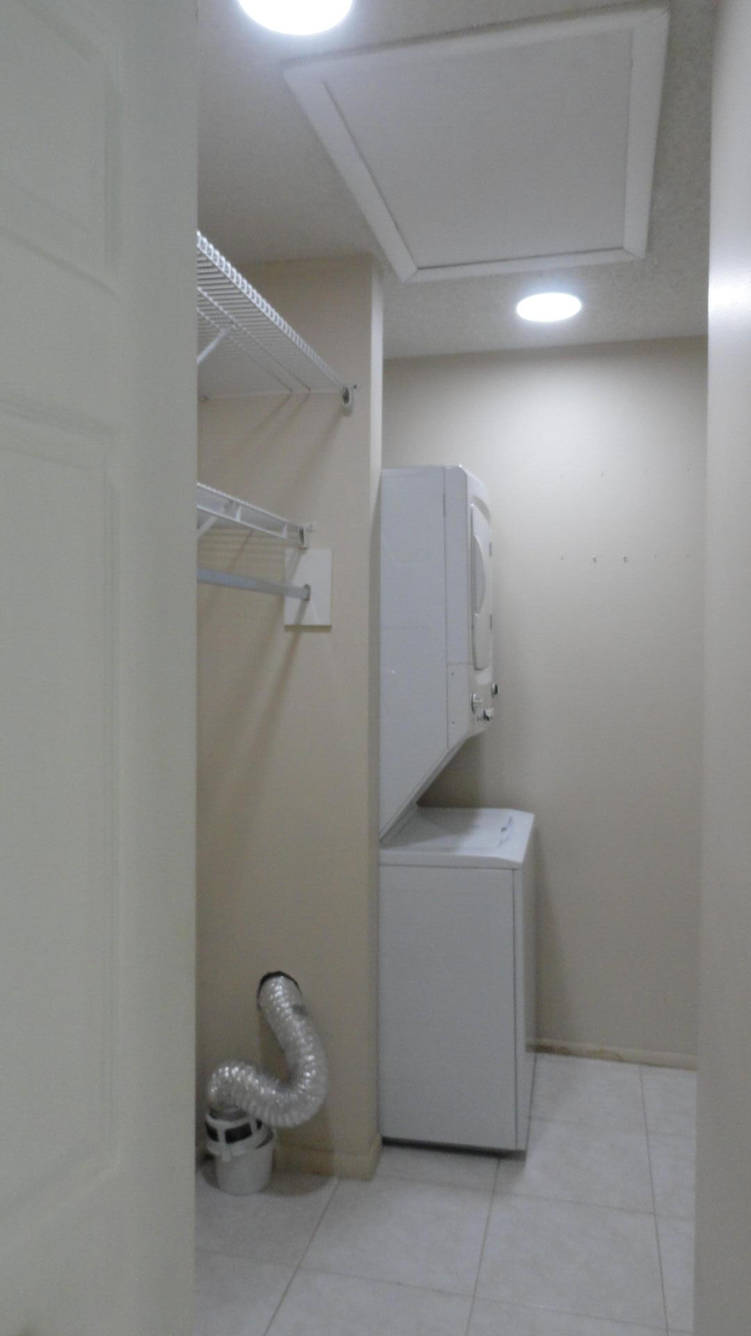 117 Golden River Drive Property Photo 26