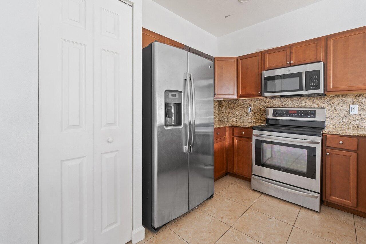 5288 Ashley River Road Property Photo 7