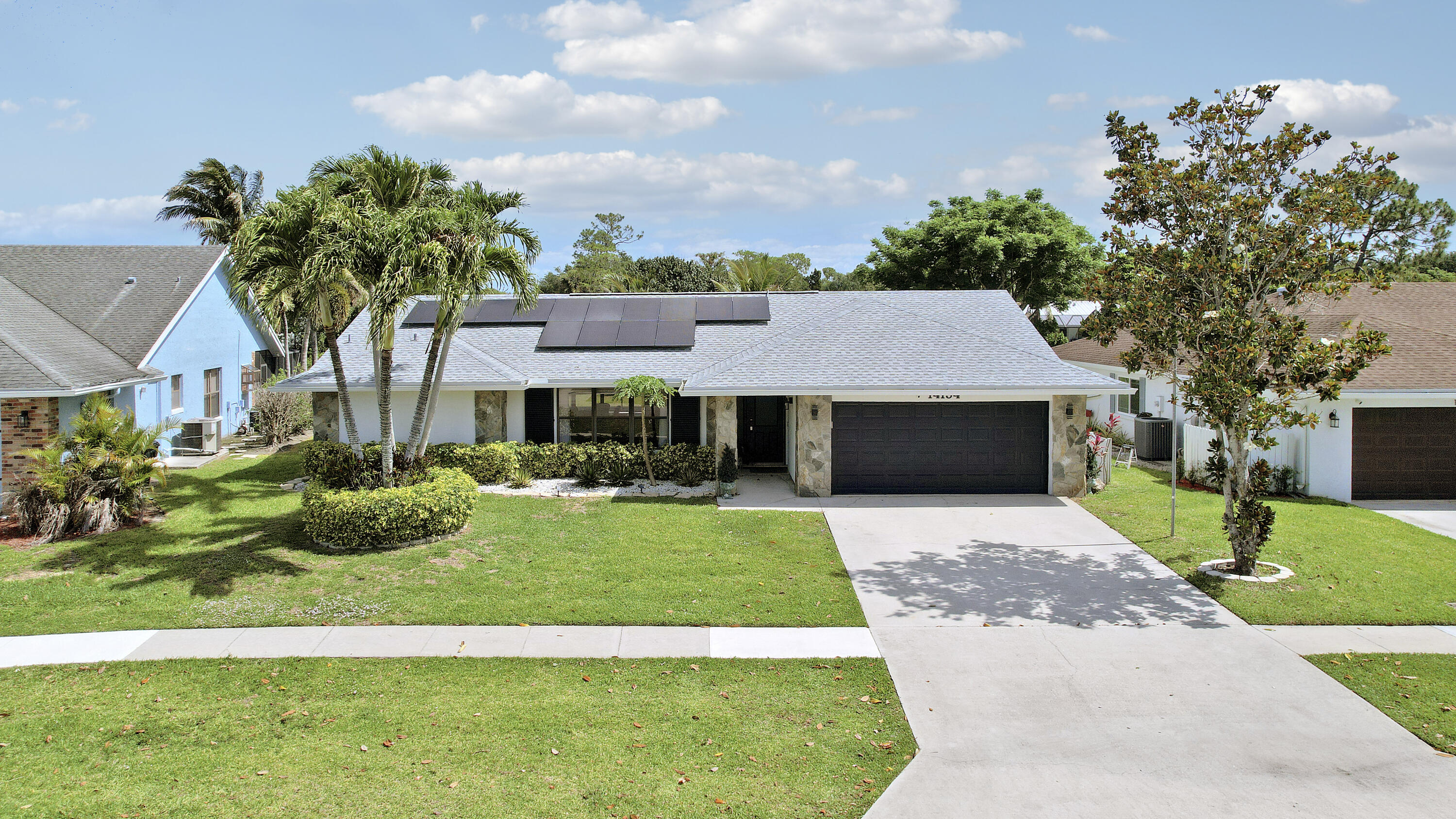 14154 Aster Avenue Property Photo 3
