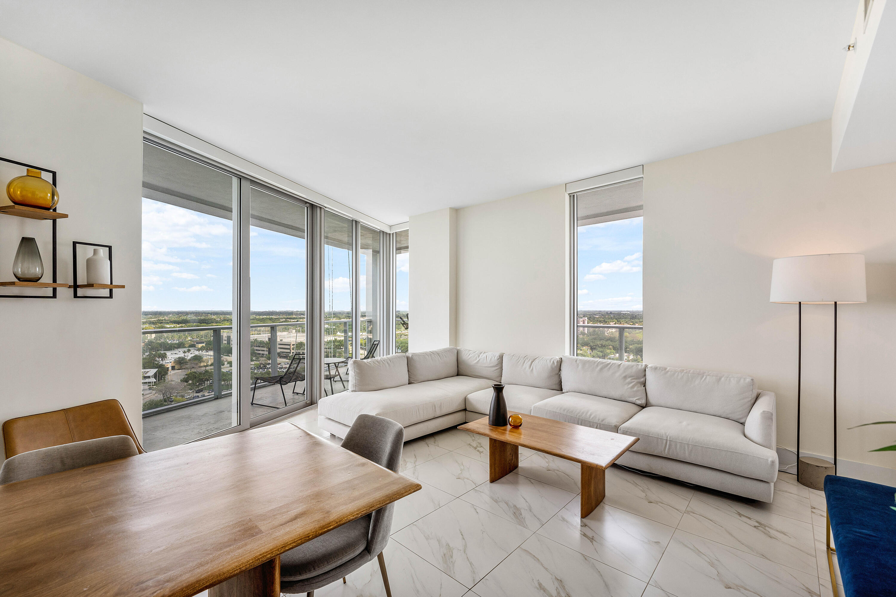 2000 Metropica Way 1509 Property Photo 10