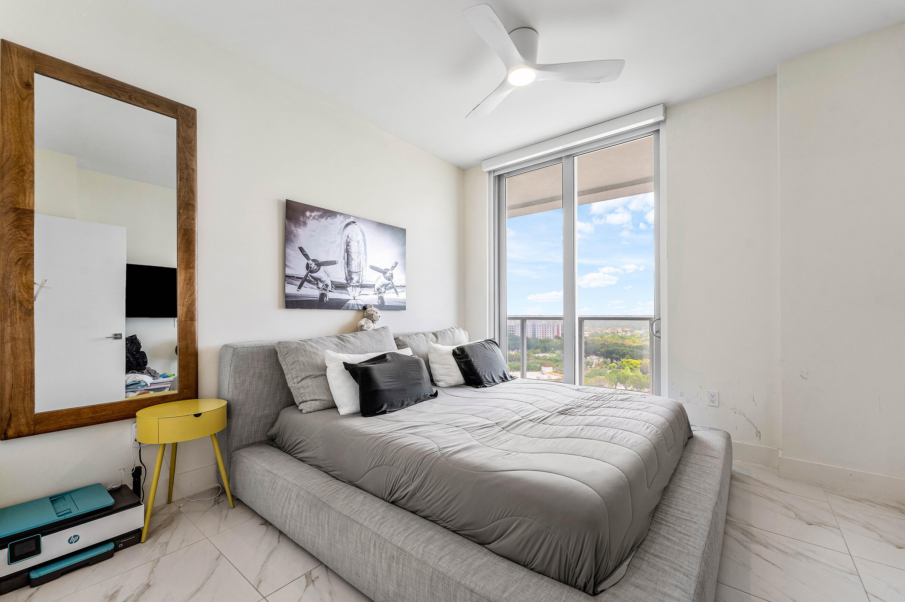 2000 Metropica Way 1509 Property Photo 16