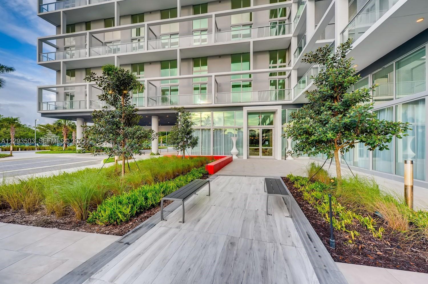 2000 Metropica Way 1509 Property Photo 33