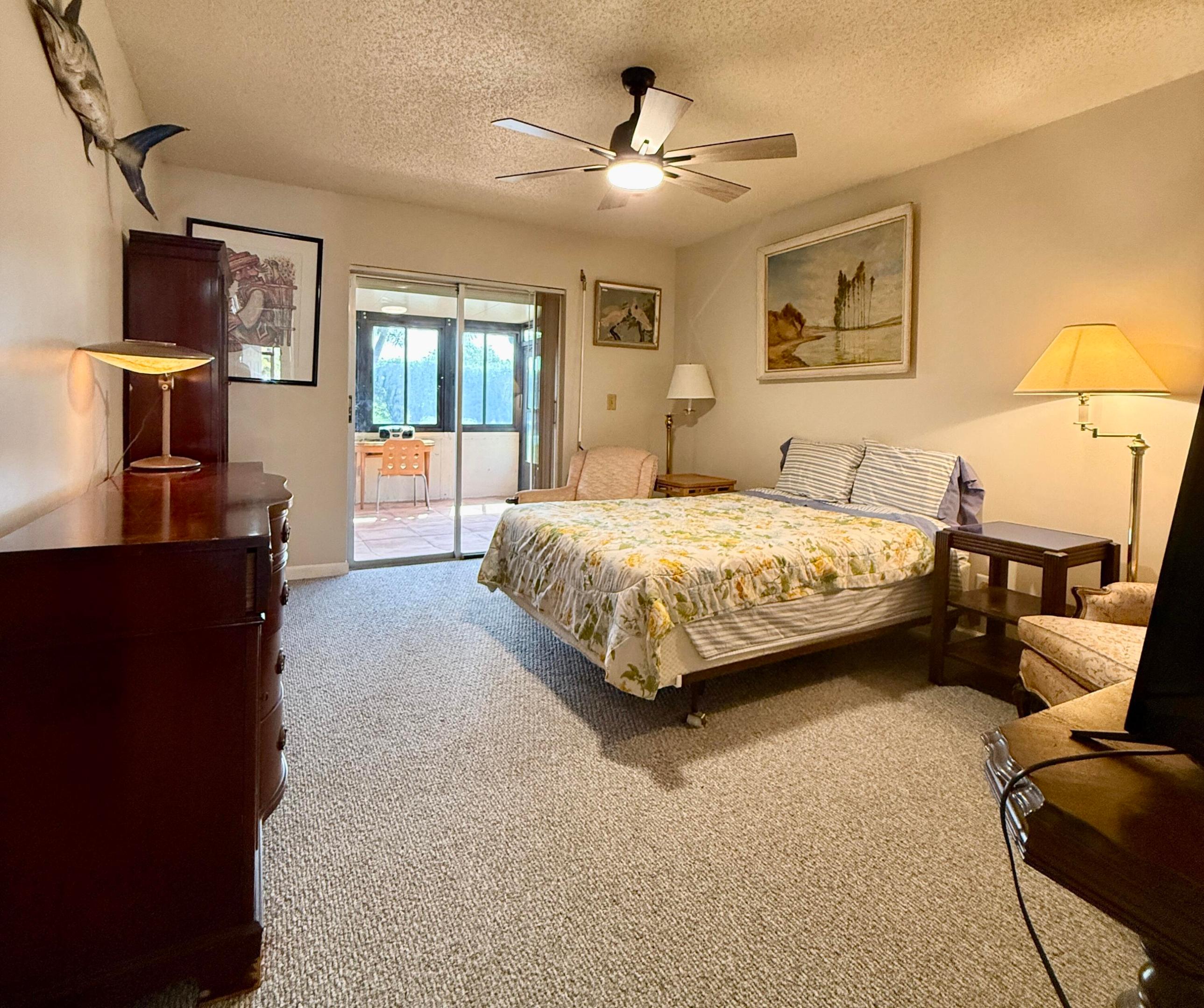 14464 Campanelli Drive Property Photo 10