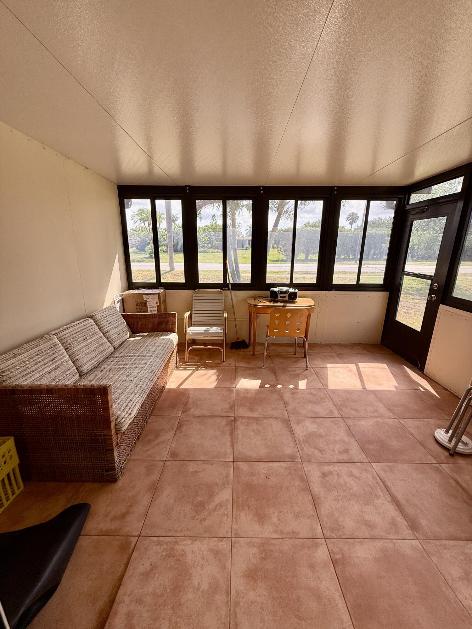 14464 Campanelli Drive Property Photo 11