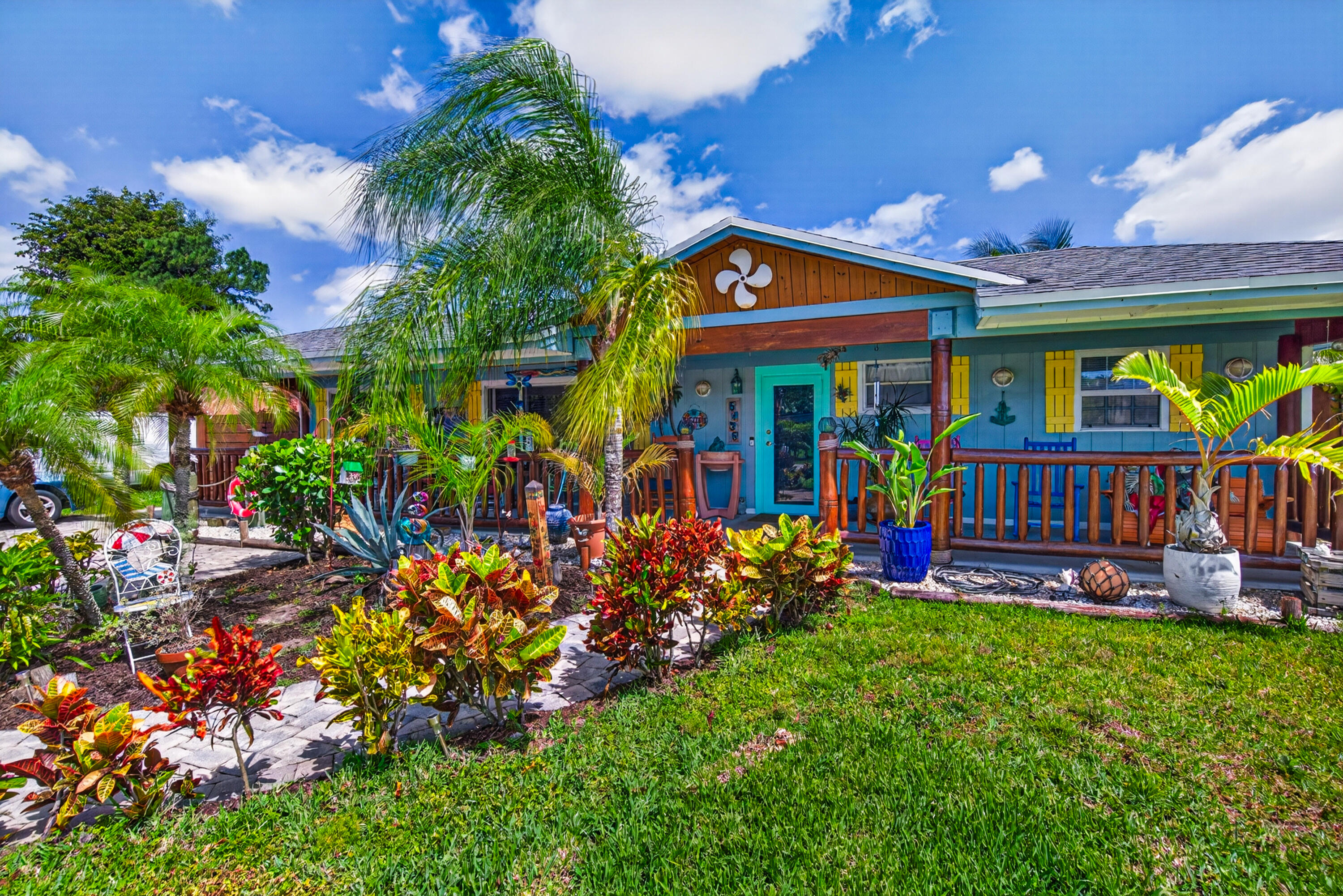 5135 Palm Ridge Boulevard Property Photo 8