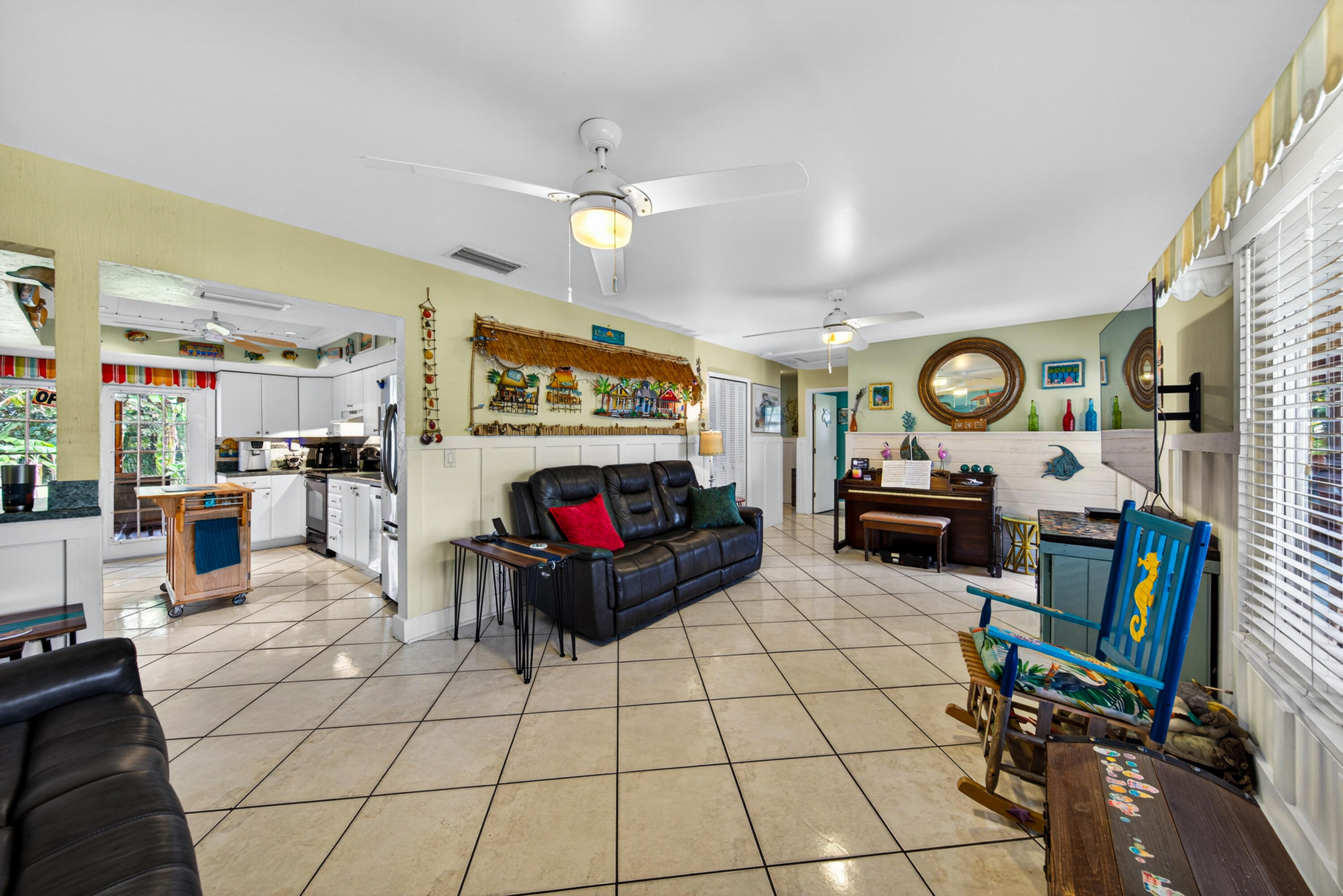 5135 Palm Ridge Boulevard Property Photo 12