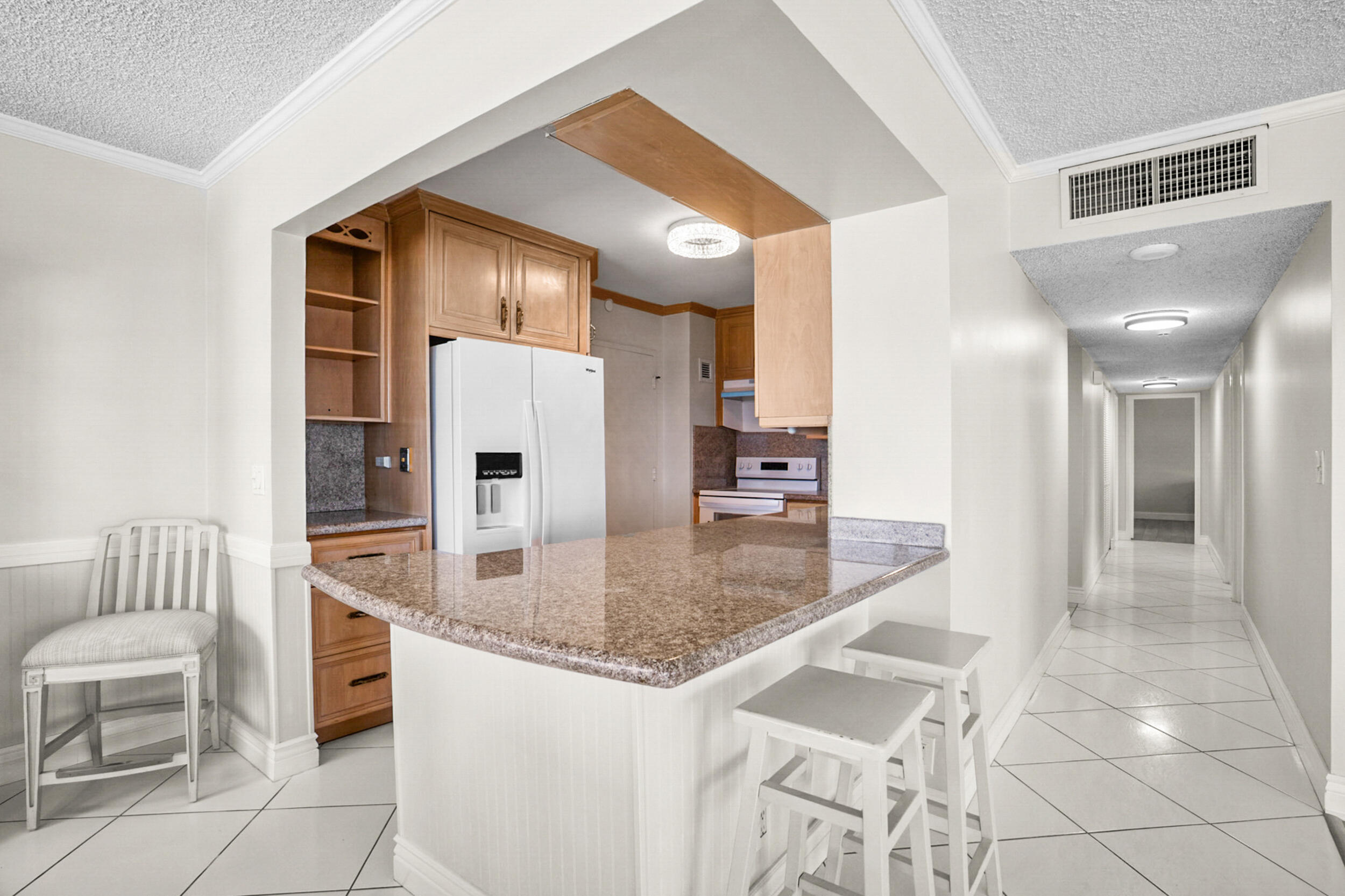111 N Pompano Beach Boulevard 1609 Property Photo 6