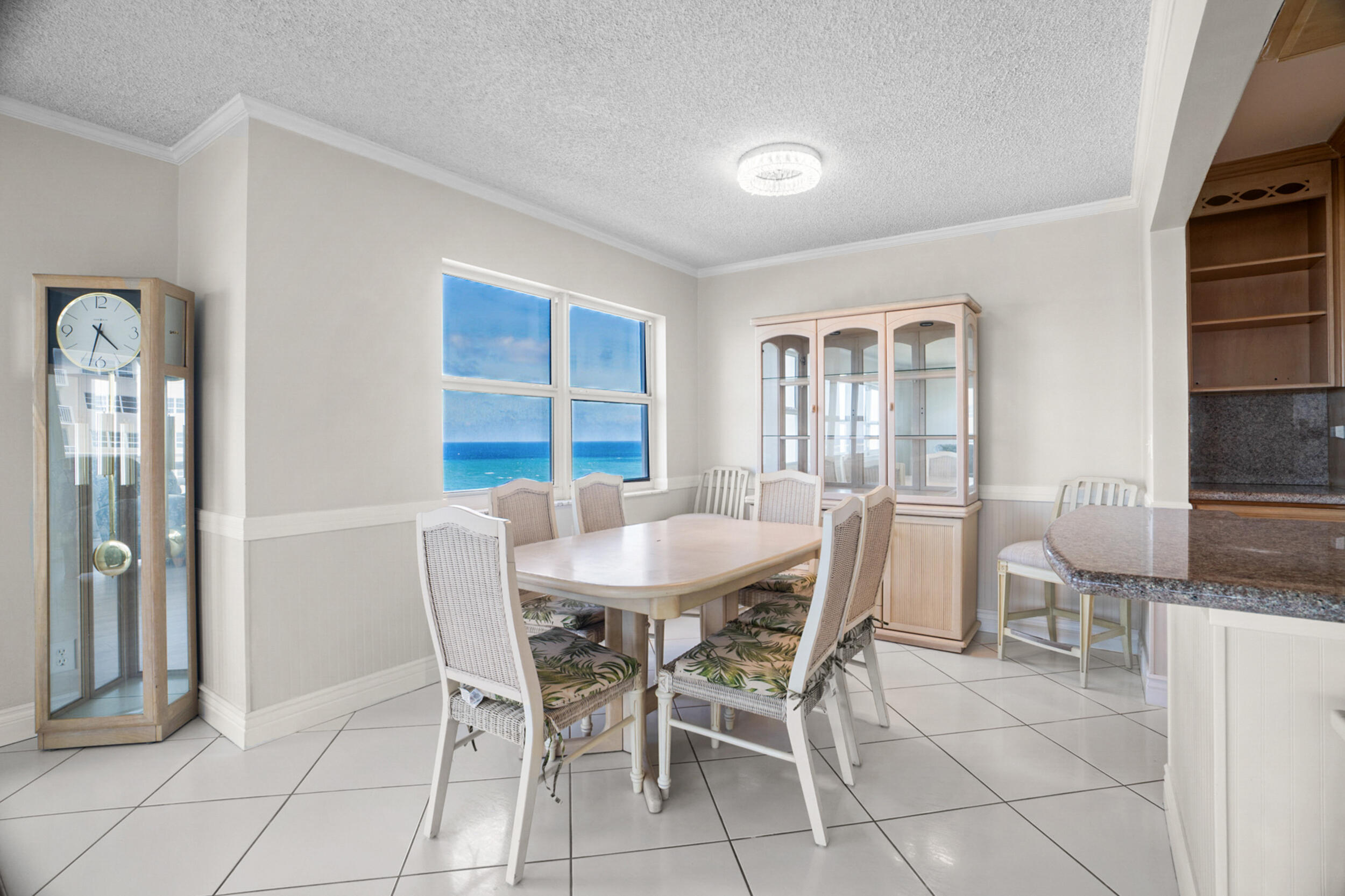 111 N Pompano Beach Boulevard 1609 Property Photo 10