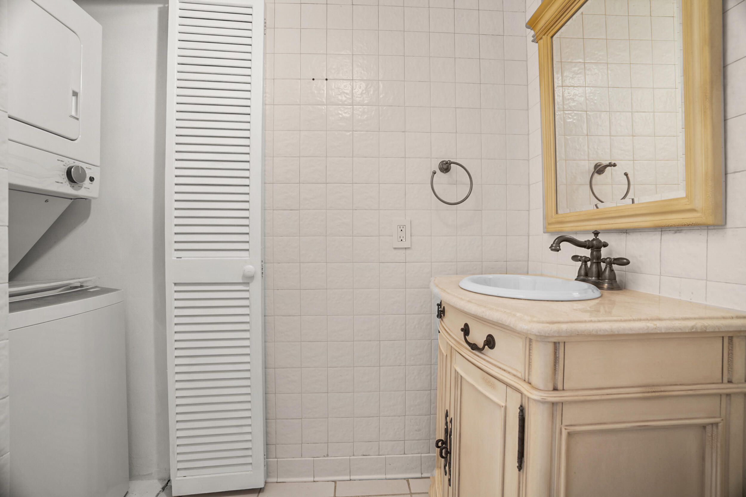 111 N Pompano Beach Boulevard 1609 Property Photo 18