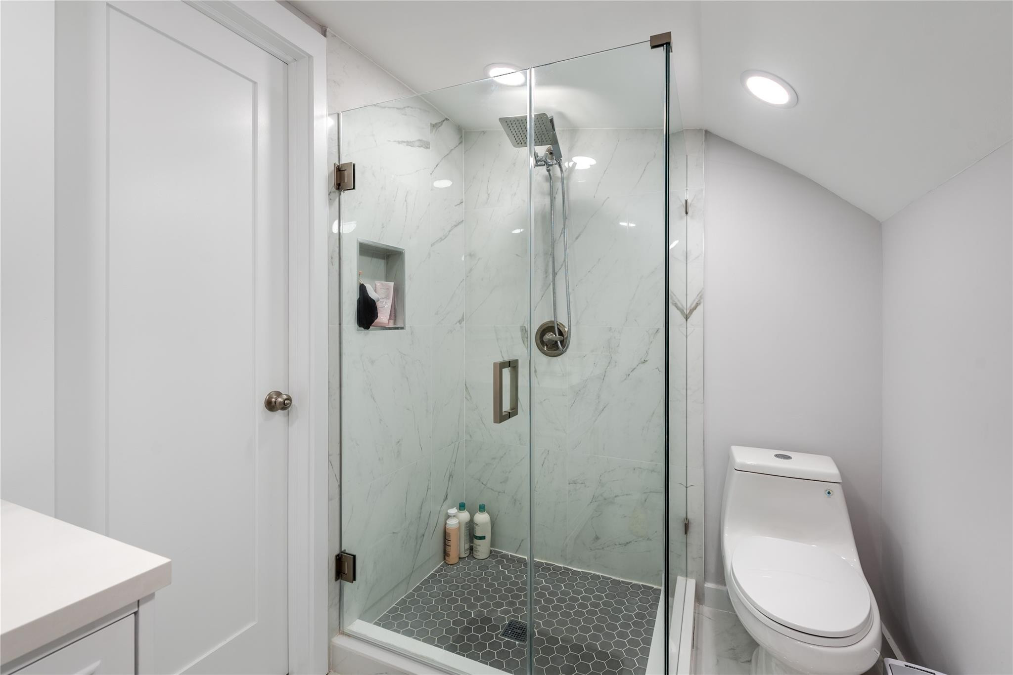 2090 Windsock Way Property Photo 23