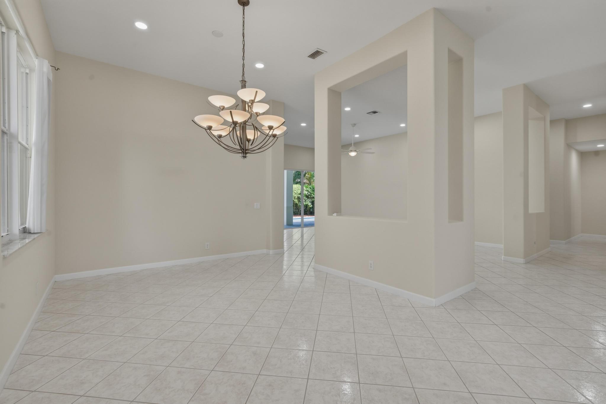 2053 Quail Roost Drive Property Photo 7