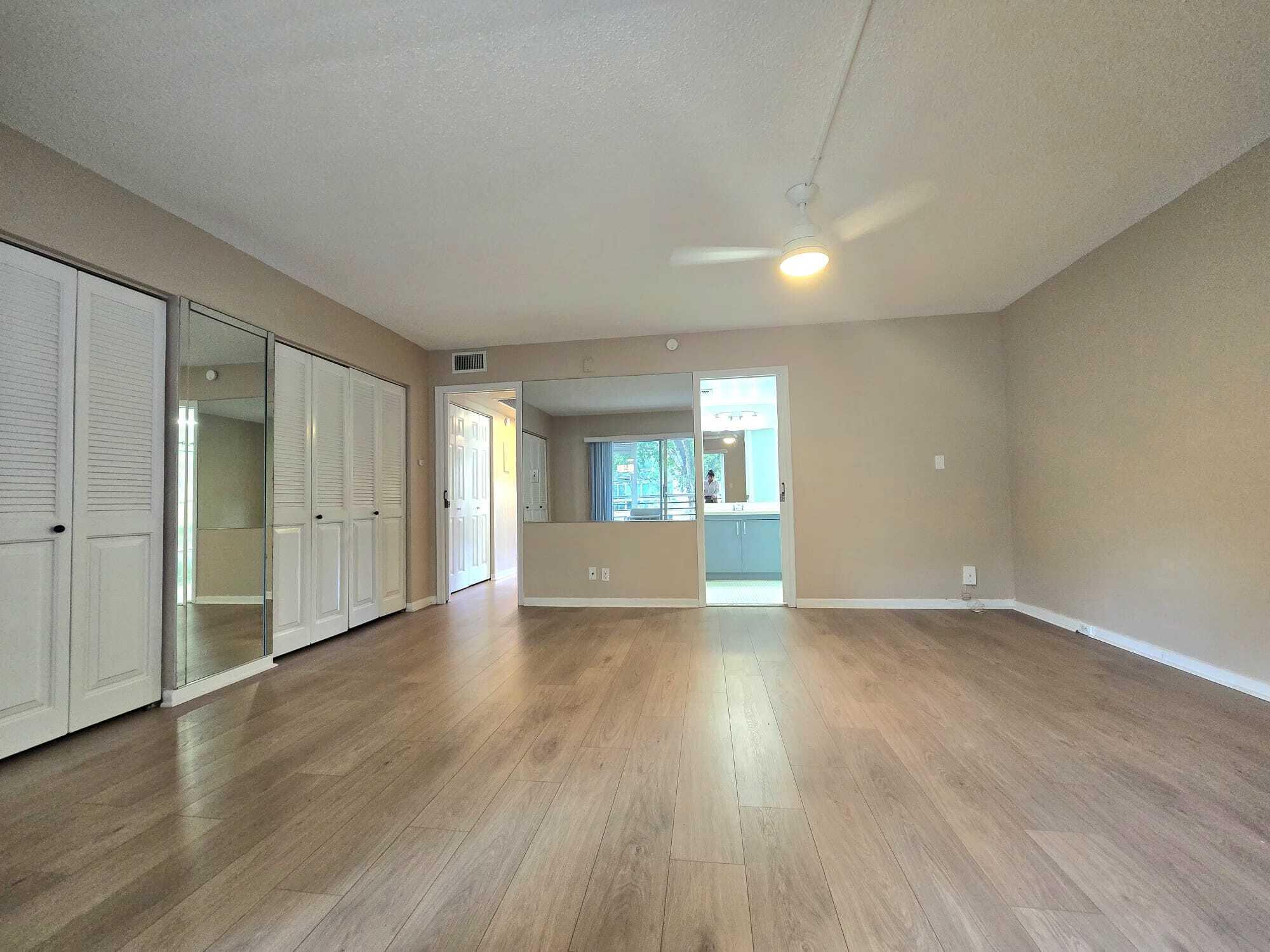 2103 Lucaya Bend E2 Property Photo 17