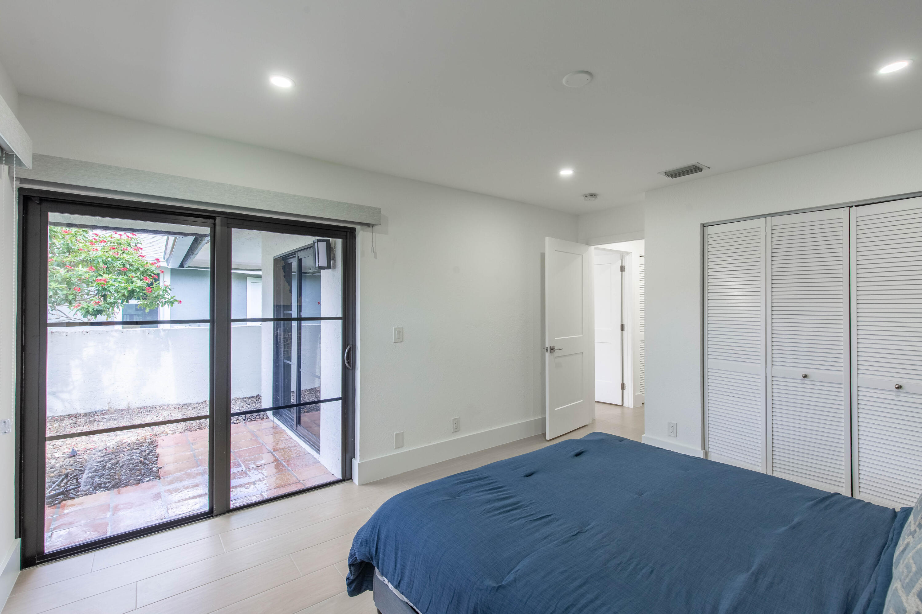 2281 Seaford Drive Property Photo 17