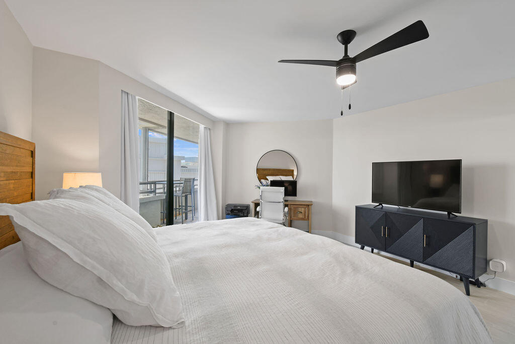 3560 S Ocean Boulevard 907 Property Photo 17