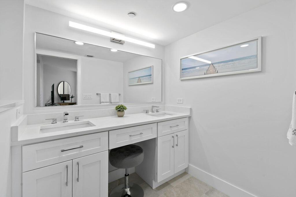 3560 S Ocean Boulevard 907 Property Photo 19