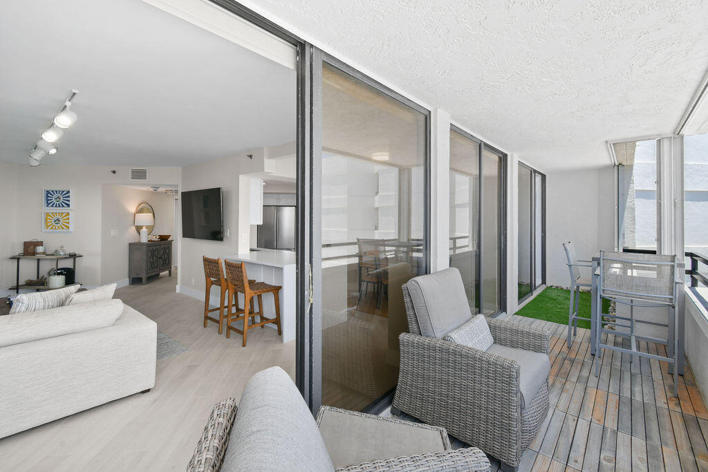 3560 S Ocean Boulevard 907 Property Photo 28