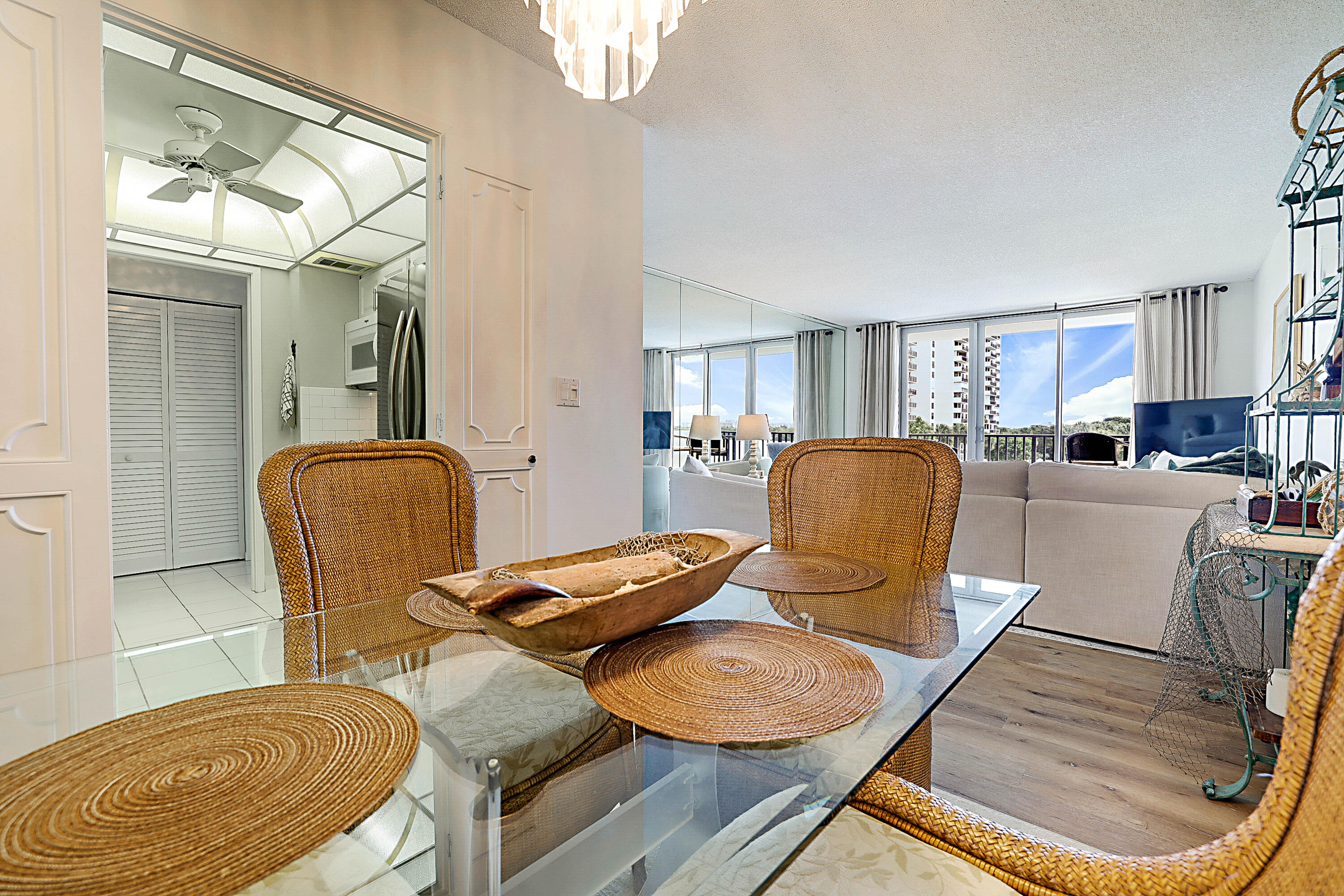 2121 N Ocean Boulevard 407w Property Photo 13