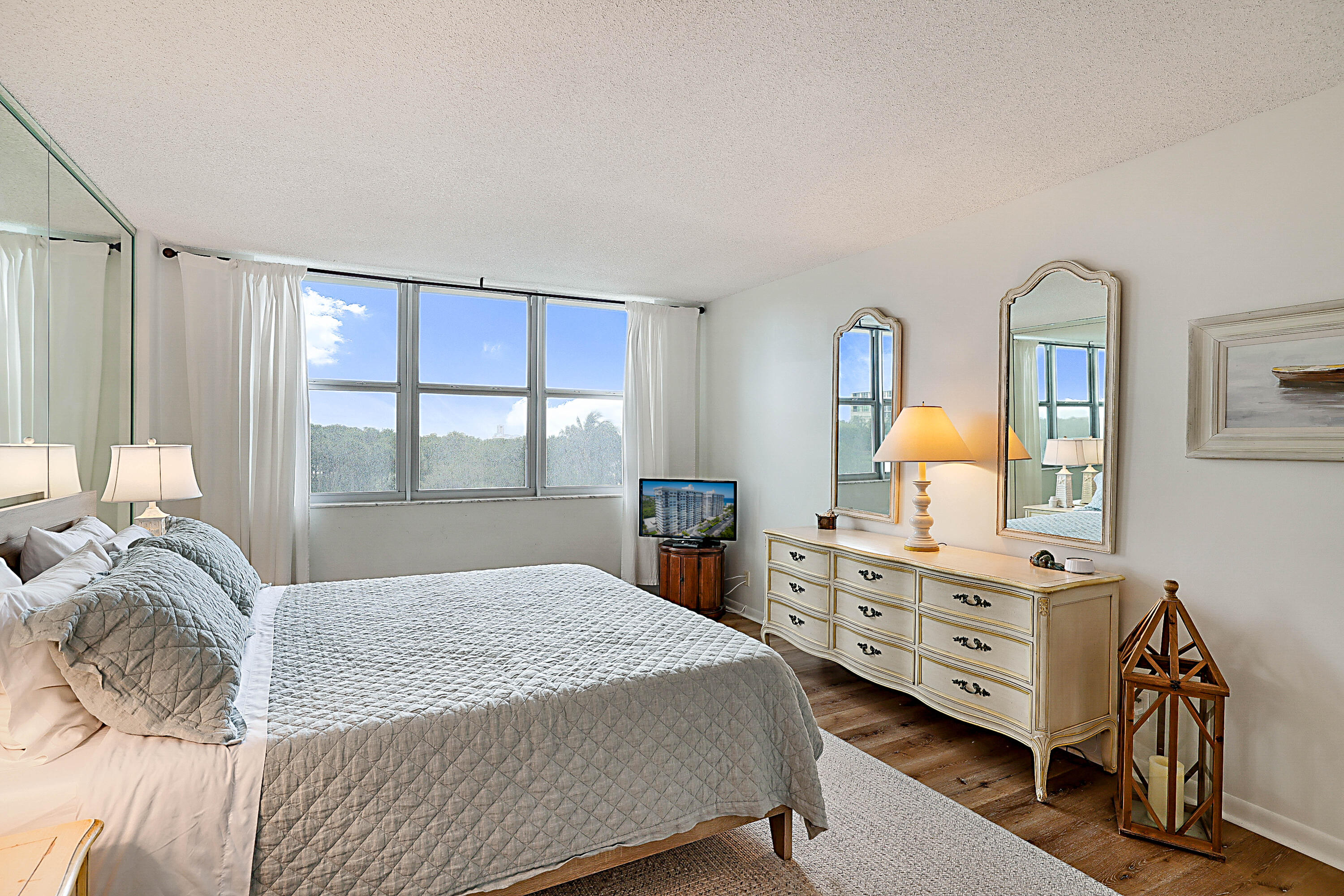 2121 N Ocean Boulevard 407w Property Photo 26
