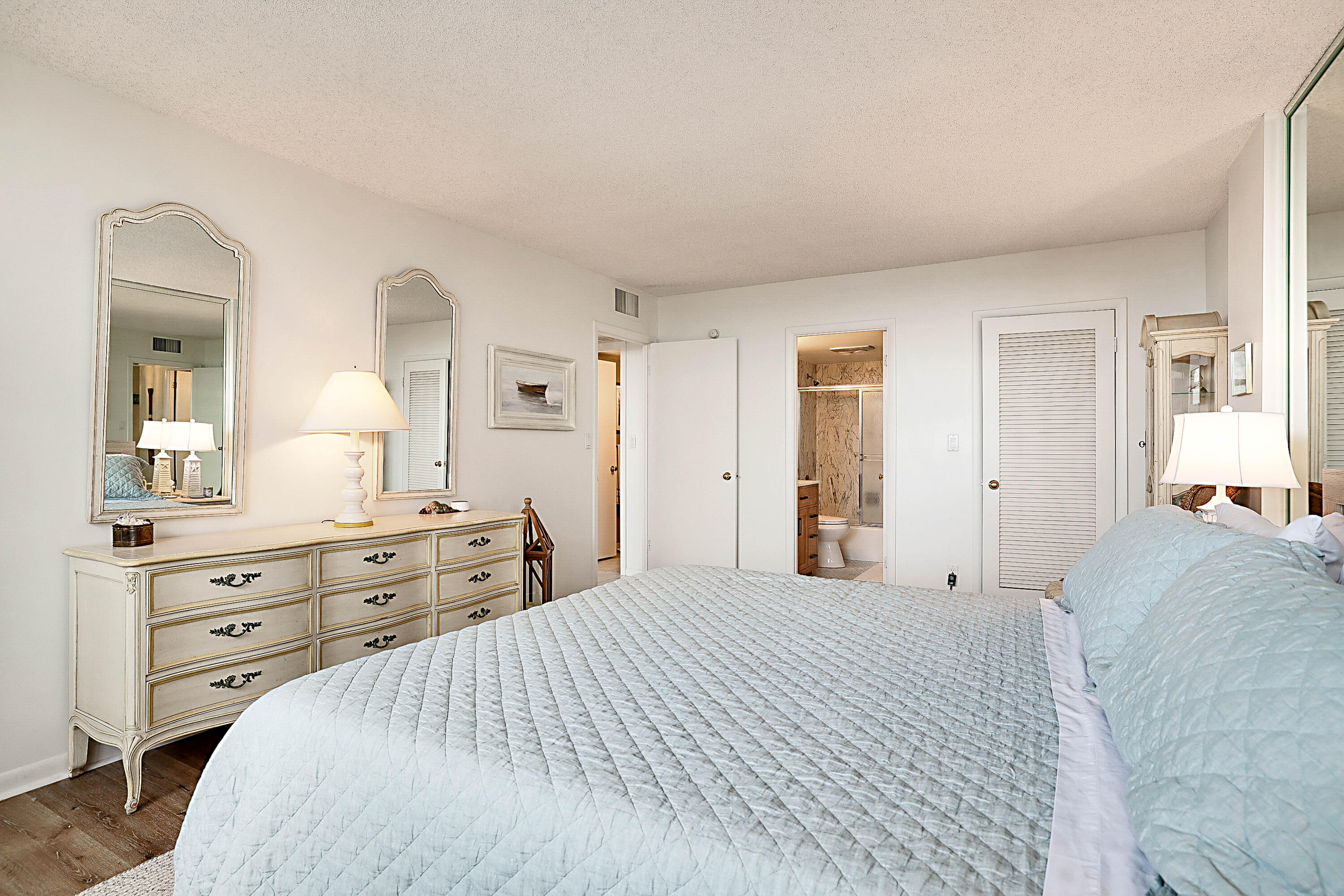 2121 N Ocean Boulevard 407w Property Photo 27