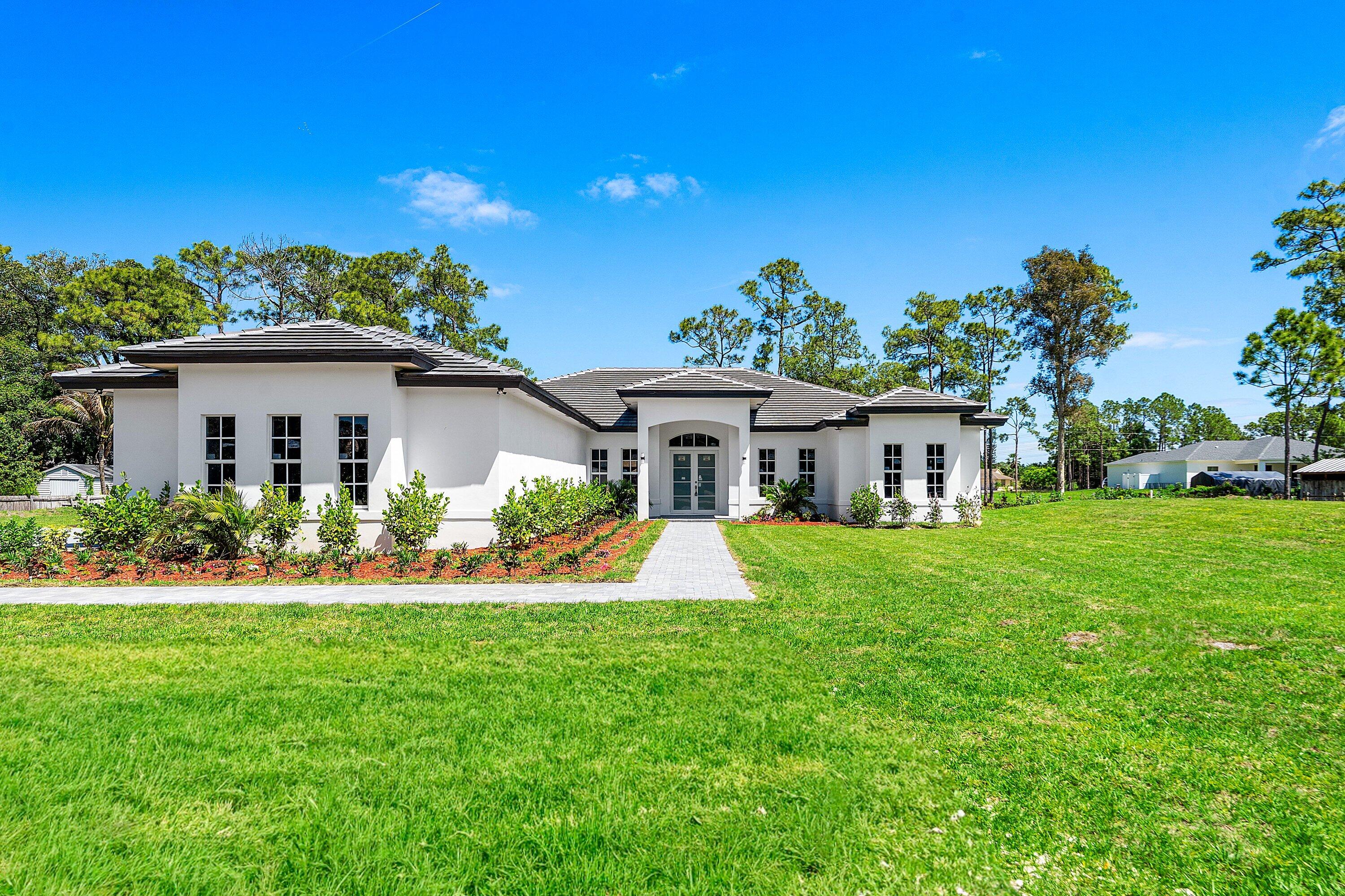 15090 Temple Boulevard Property Photo 2
