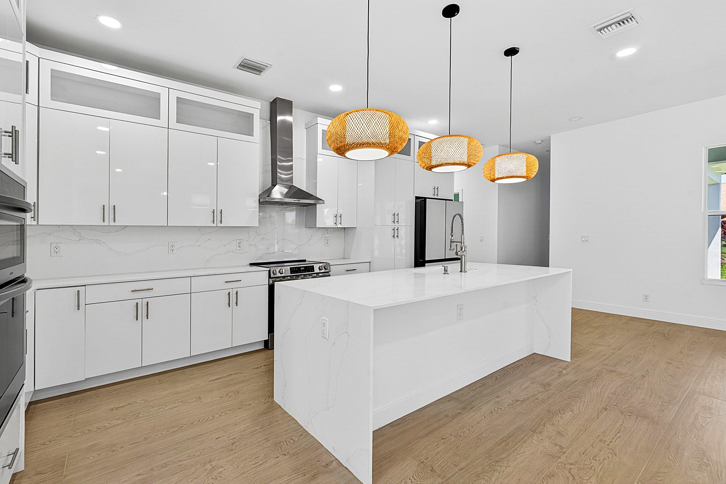 15090 Temple Boulevard Property Photo 8