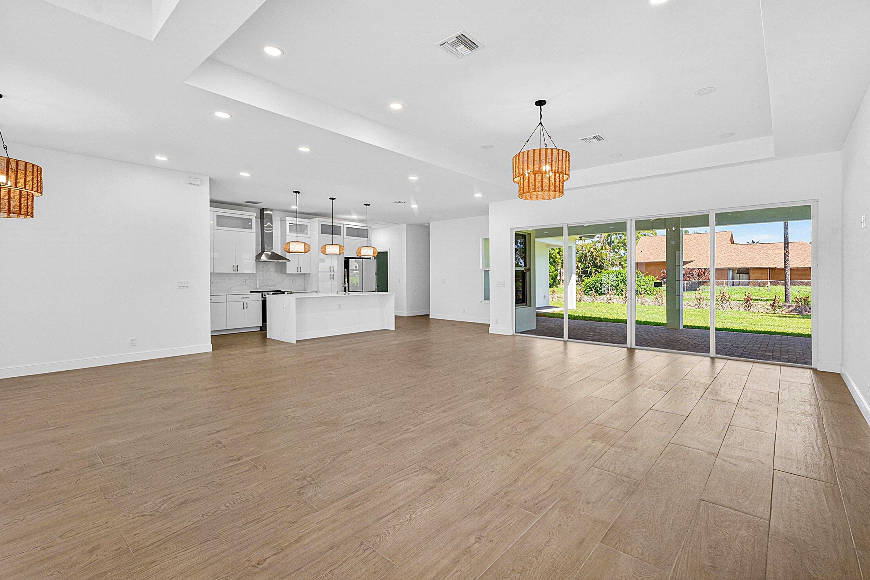 15090 Temple Boulevard Property Photo 9