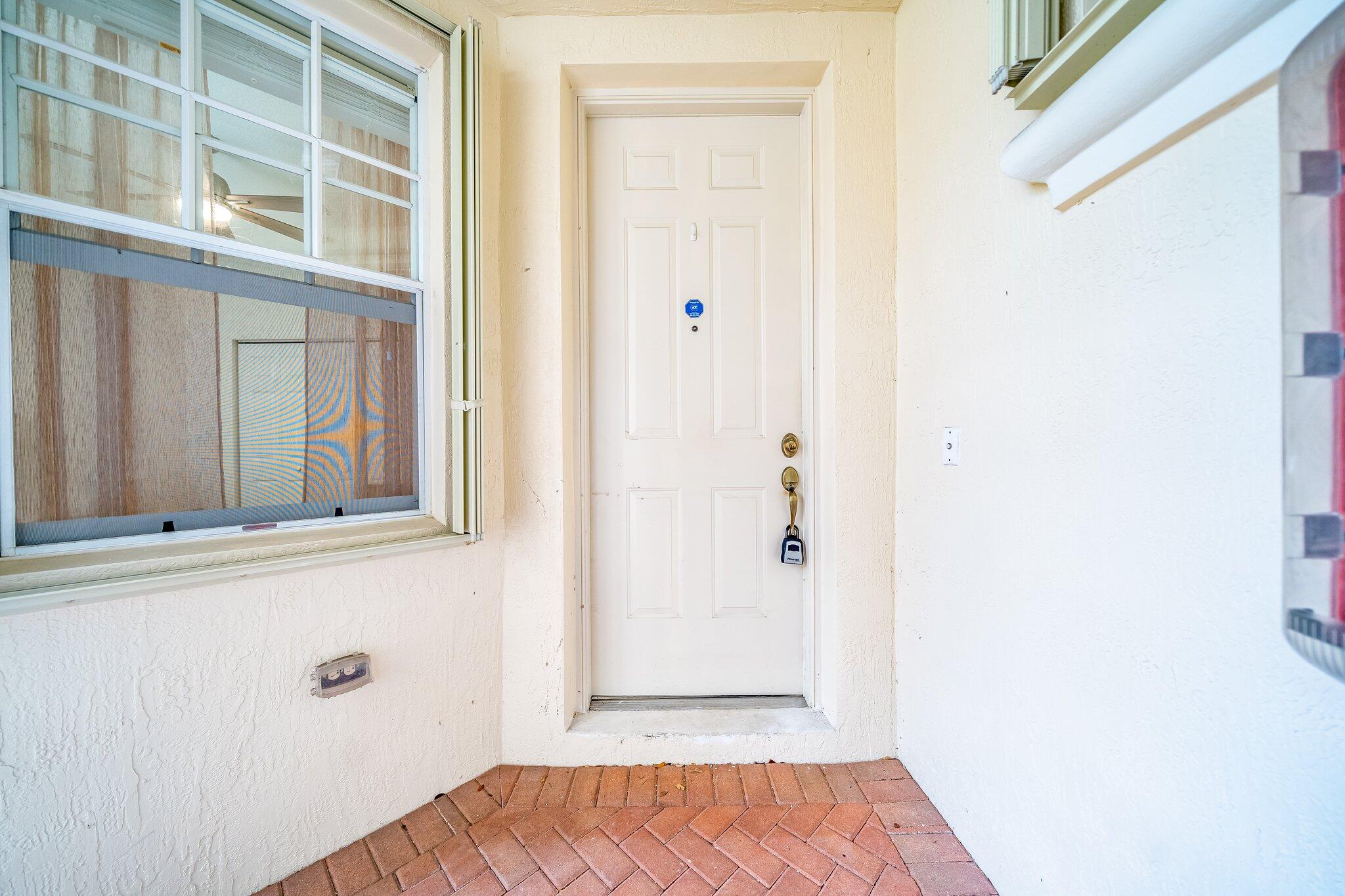 2106 Wingate Bend Property Photo 5