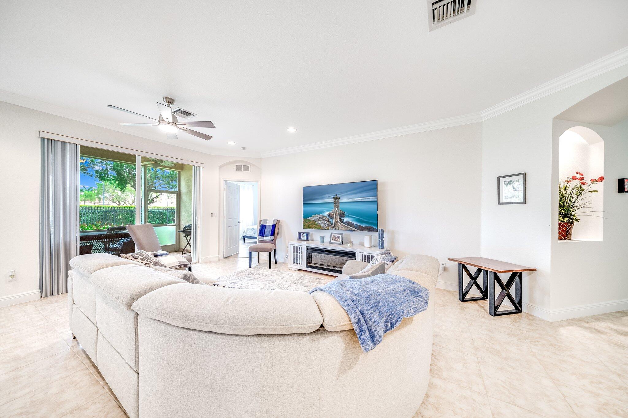 2106 Wingate Bend Property Photo 10