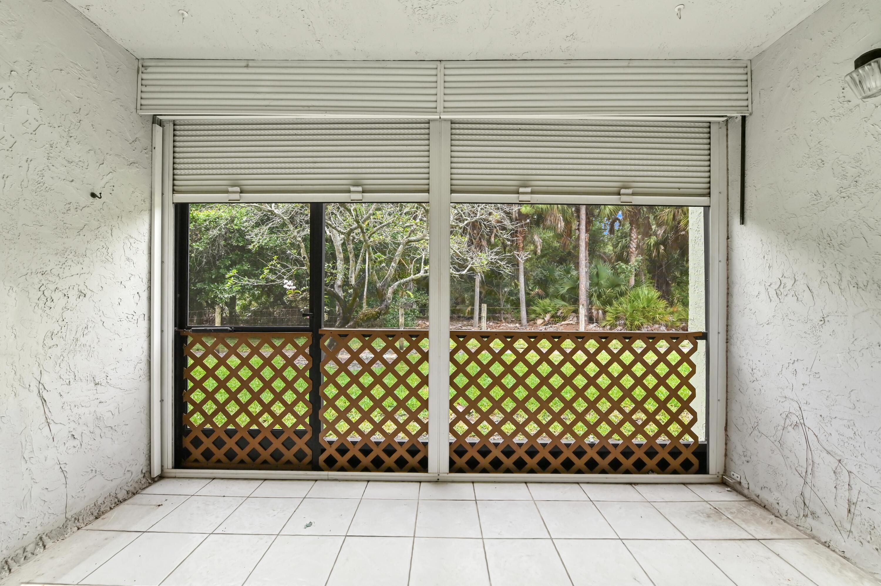 1701 Sabal Ridge Circle B Property Photo 20