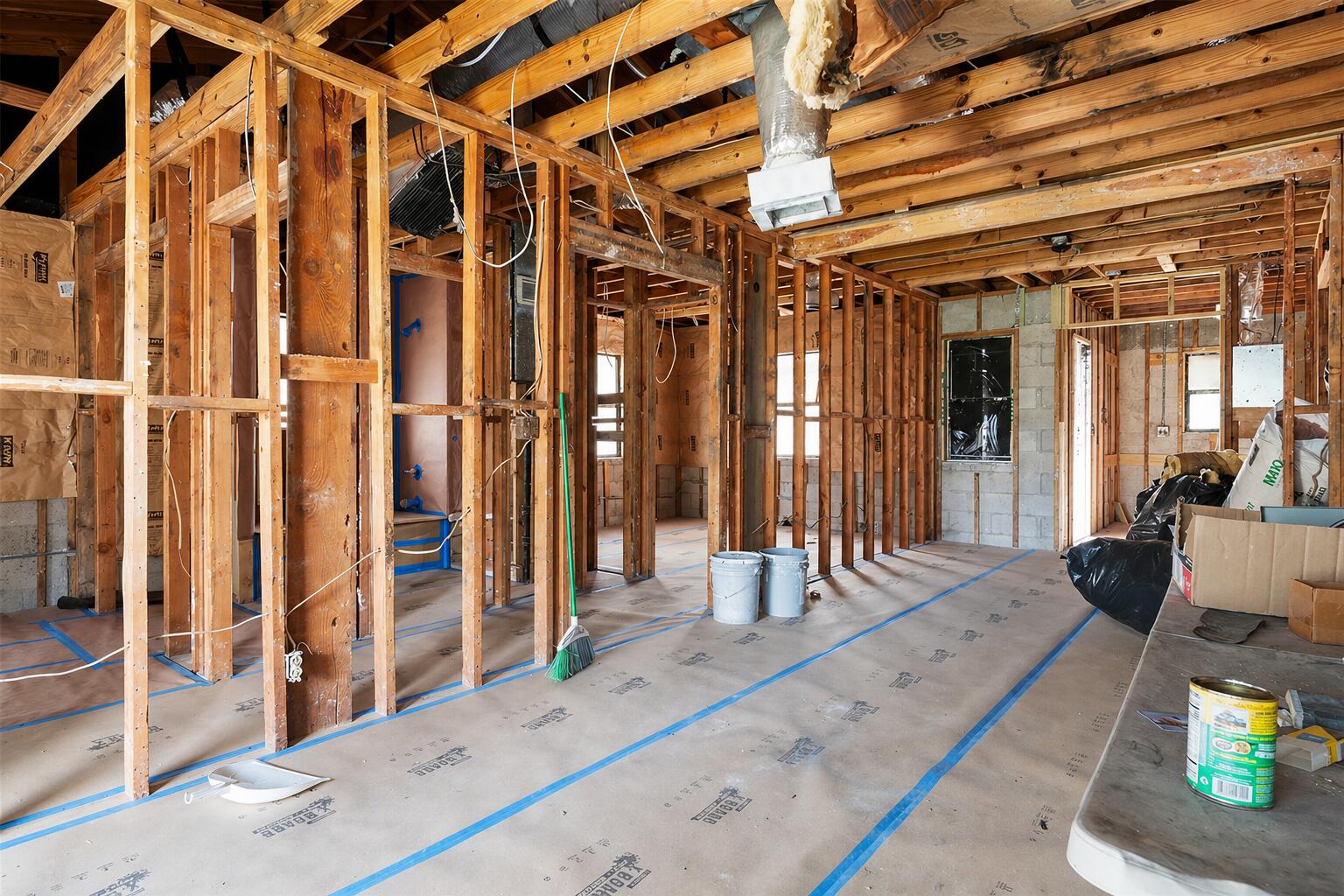 131 W 35th Street 1 Property Photo 6