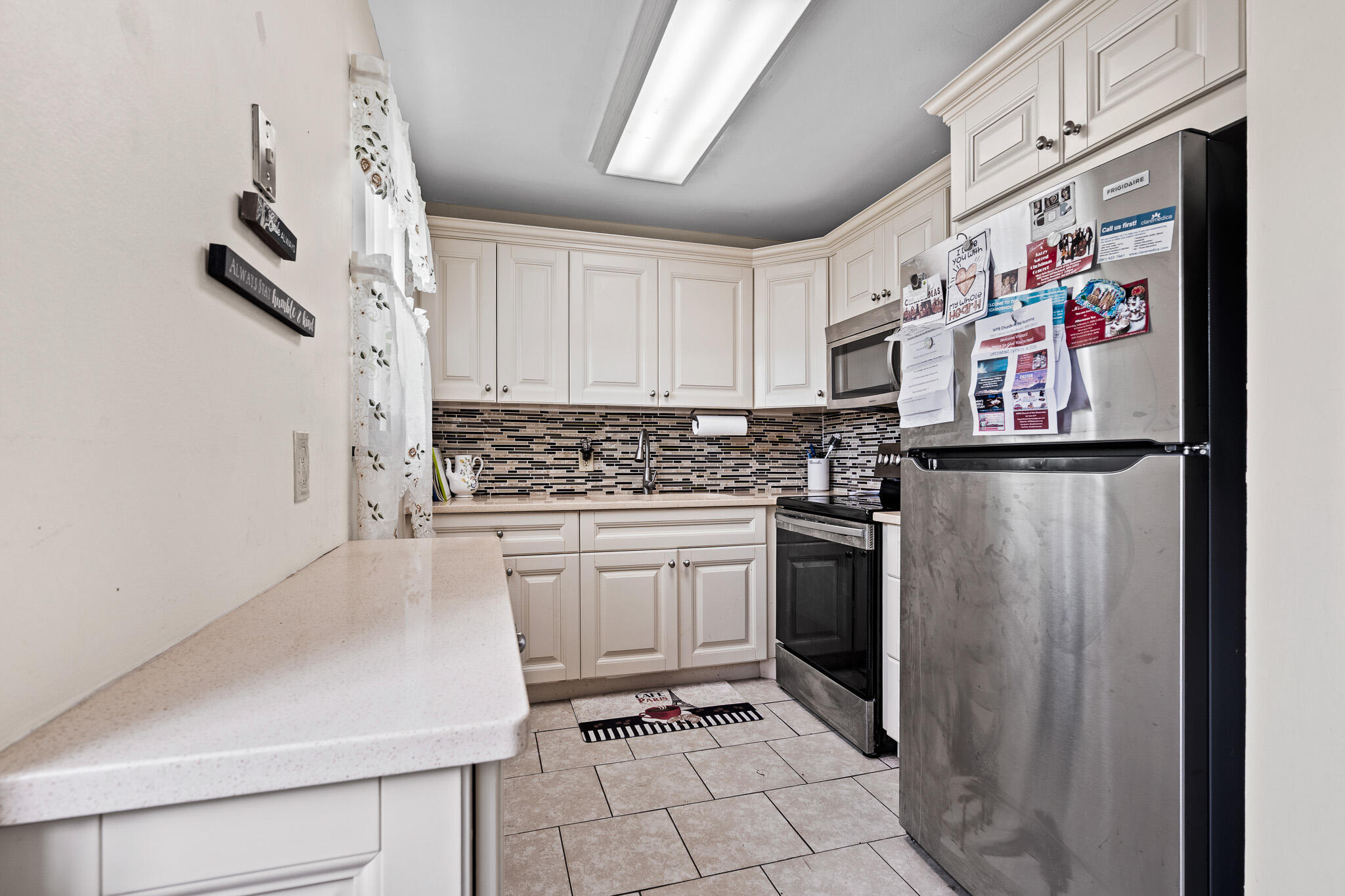 167 Cambridge G Property Photo 5
