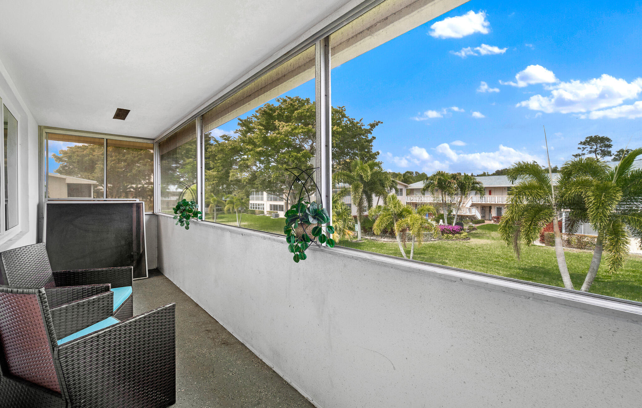 167 Cambridge G Property Photo 14
