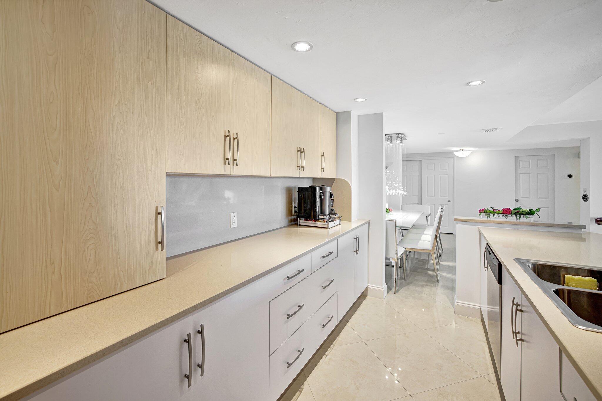 2100 S Ocean Drive 7-cd Property Photo 26