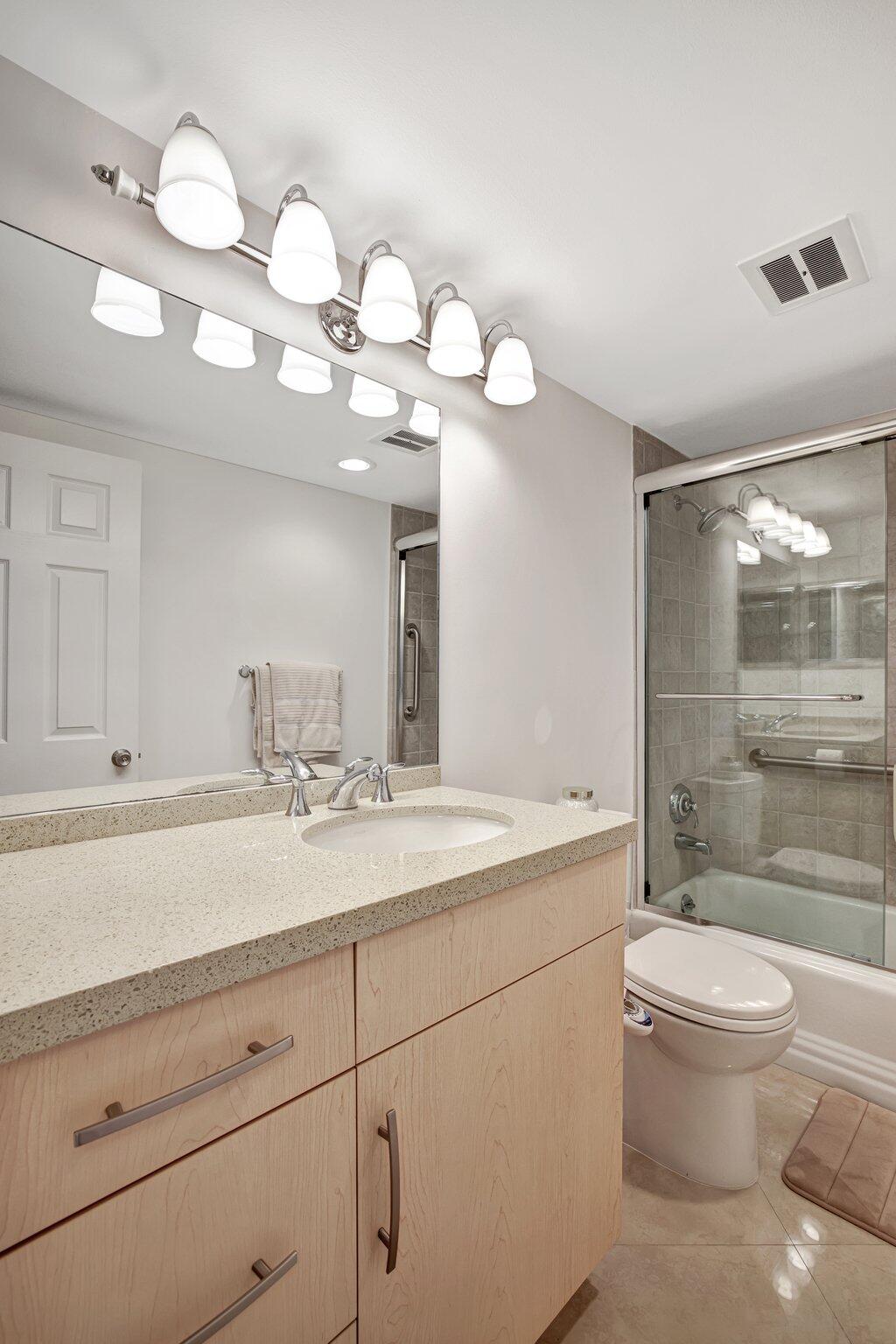 2100 S Ocean Drive 7-cd Property Photo 27