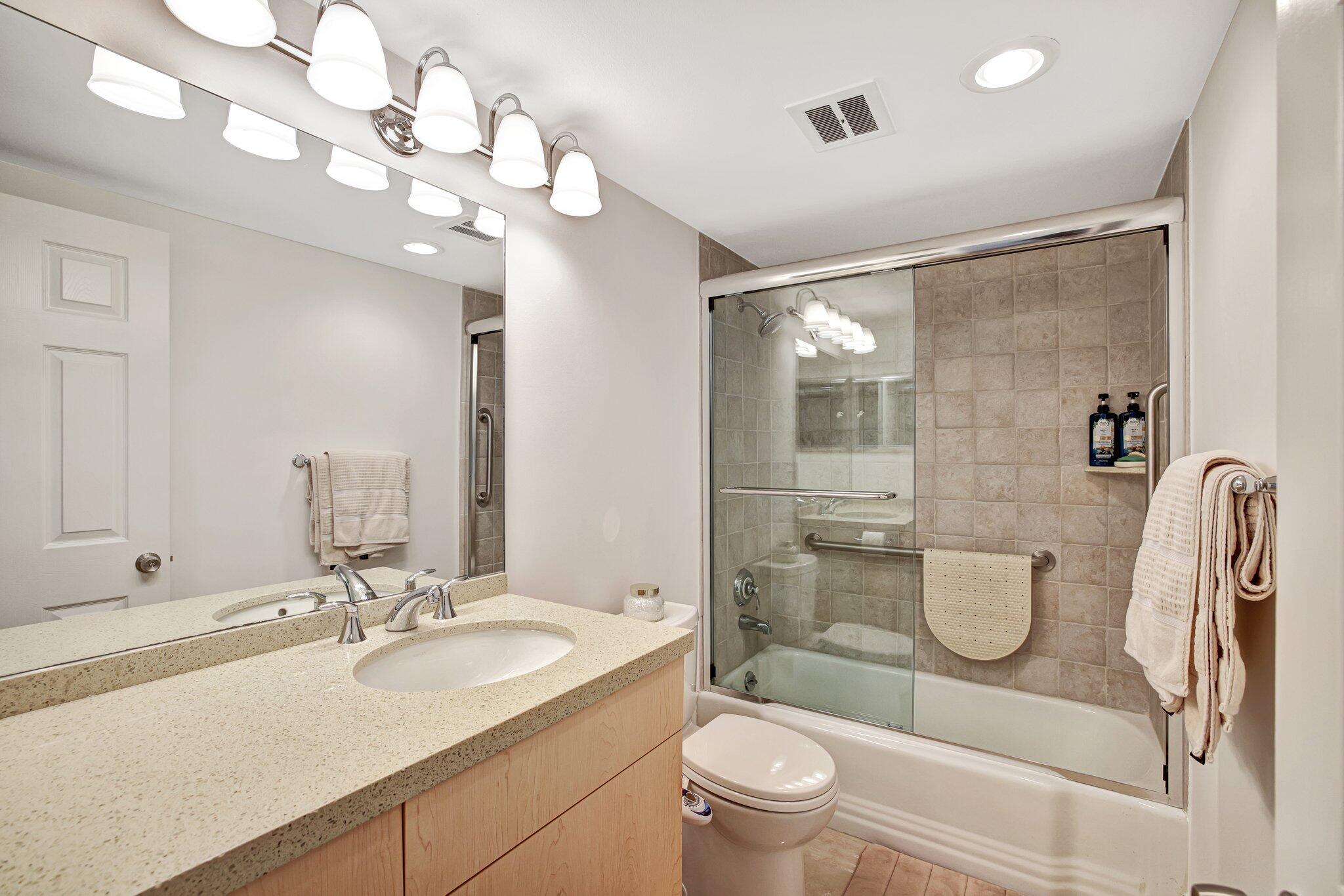 2100 S Ocean Drive 7-cd Property Photo 52