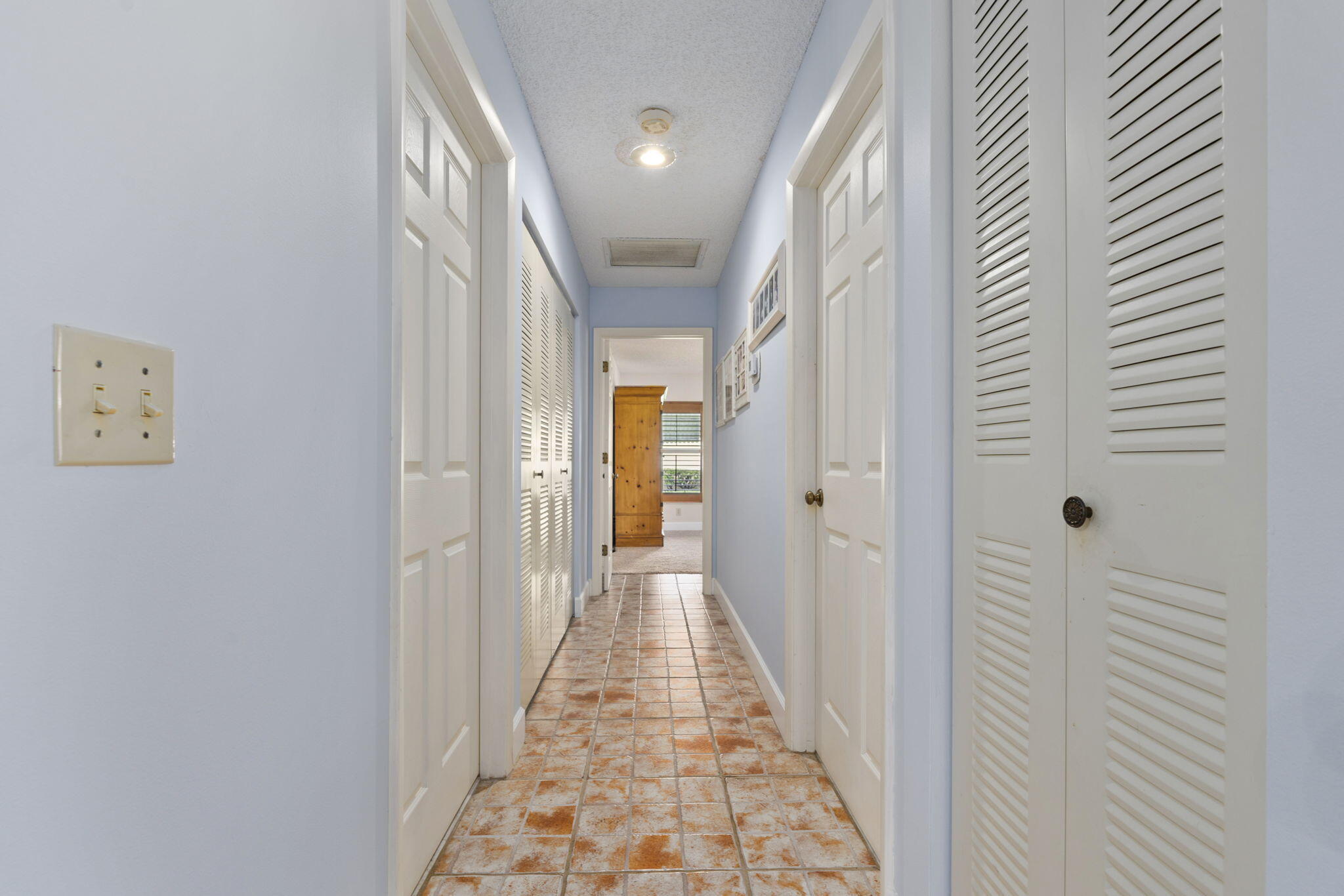 1767 S Dovetail Drive R Property Photo 15