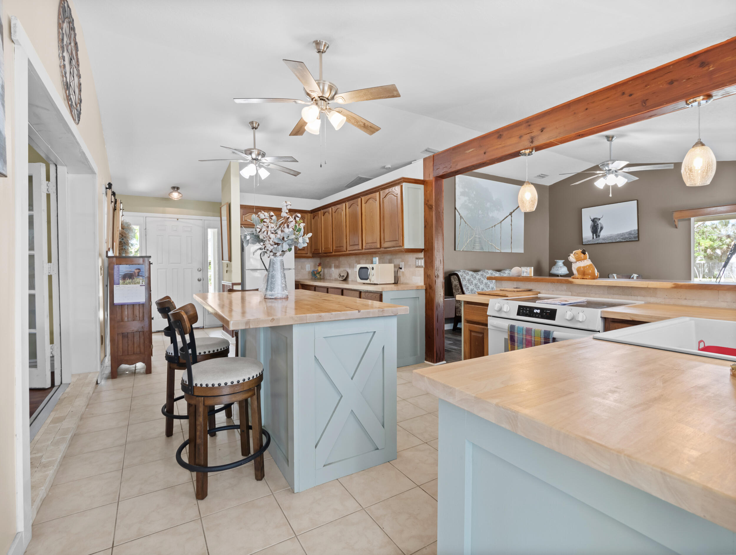532 Sunset Boulevard Property Photo 10