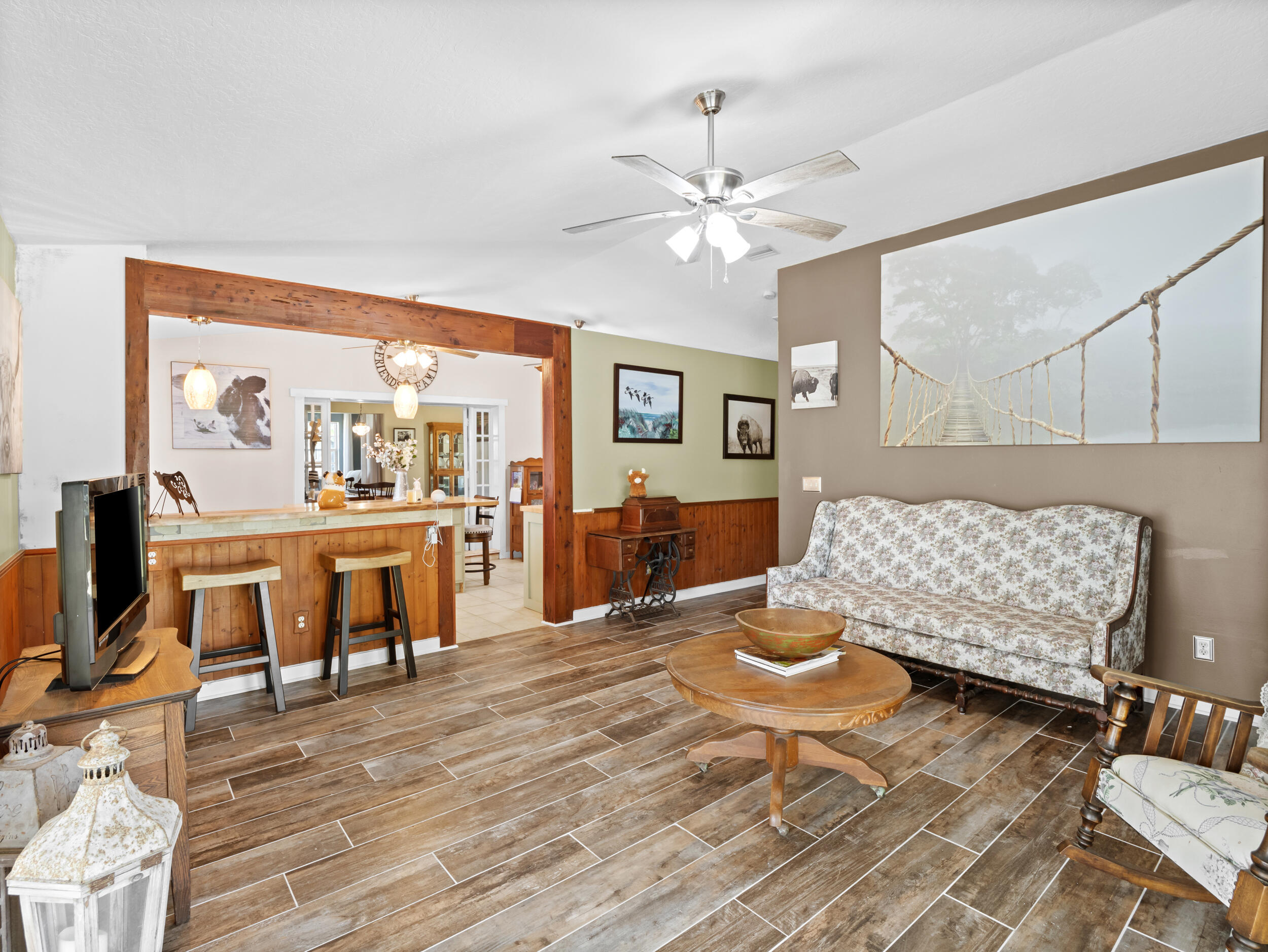532 Sunset Boulevard Property Photo 15