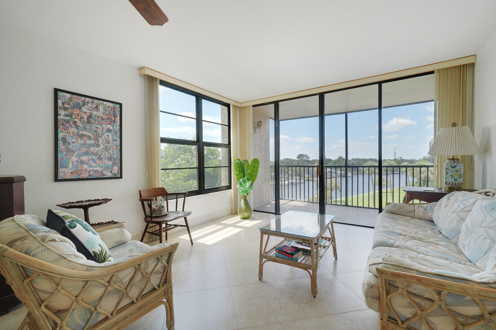 8 Royal Palm Way 401 Property Photo 4