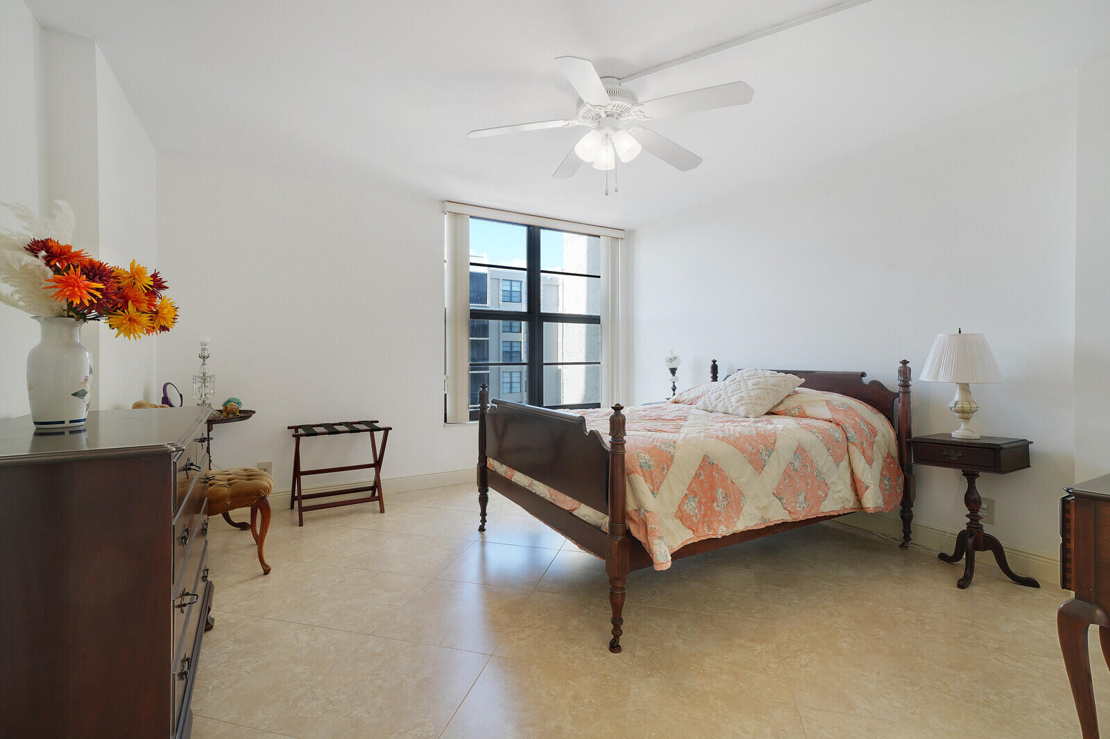 8 Royal Palm Way 401 Property Photo 11
