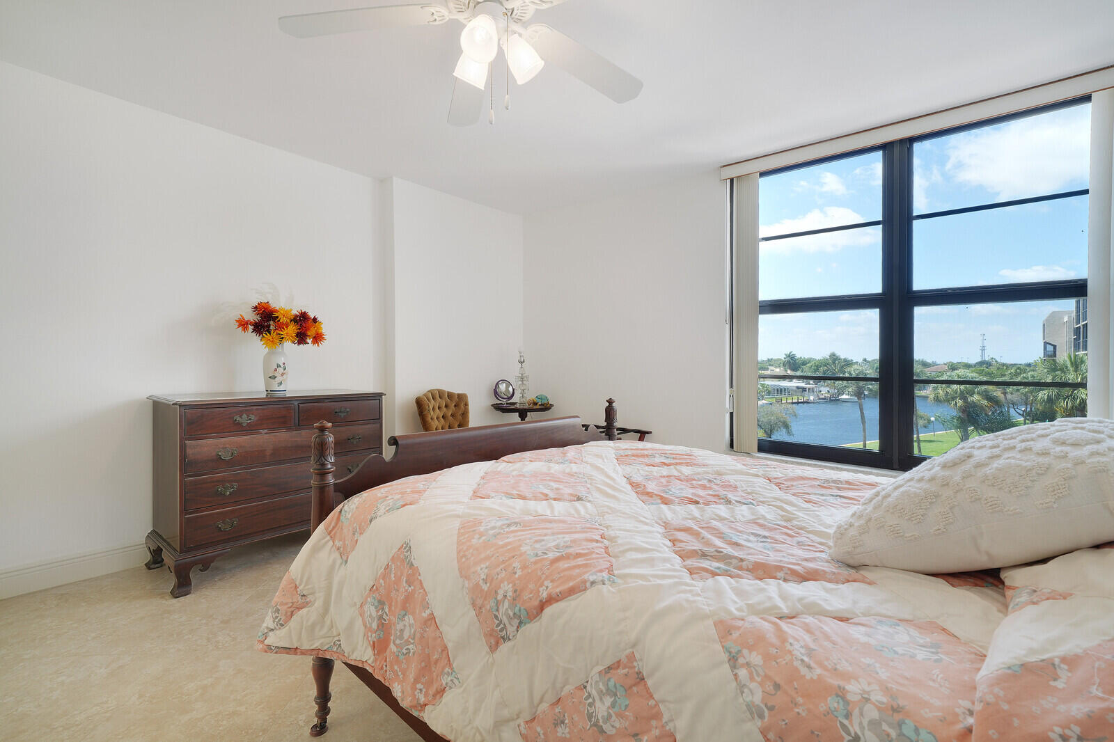 8 Royal Palm Way 401 Property Photo 12