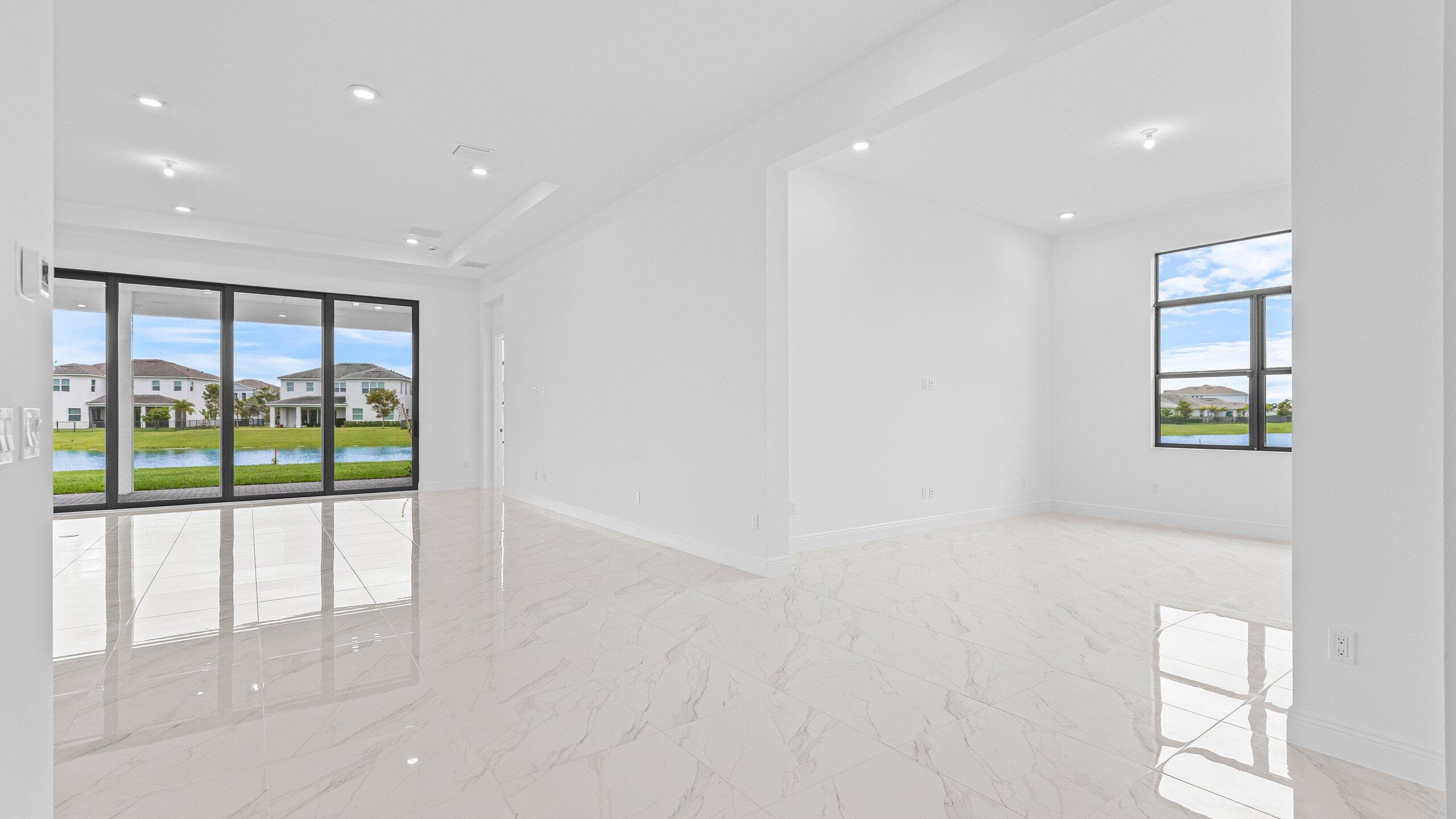 5474 Hutchinson Way Property Photo 3