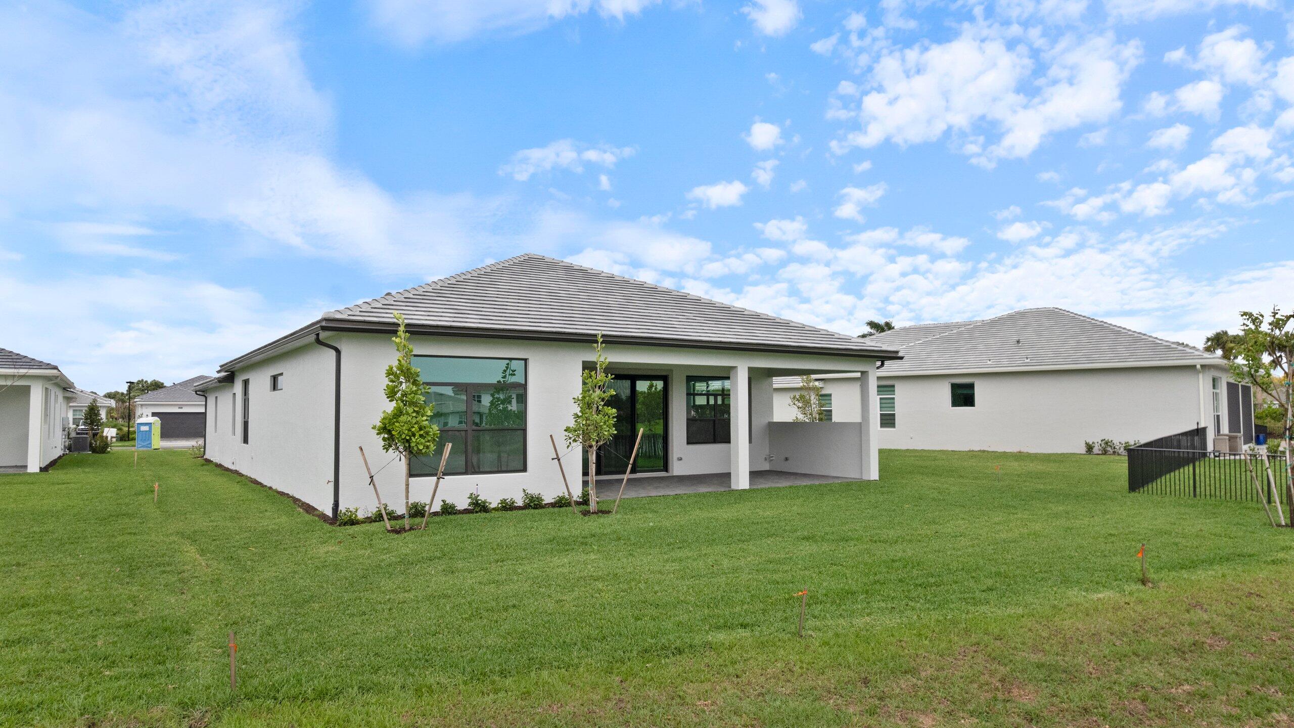 5474 Hutchinson Way Property Photo 44