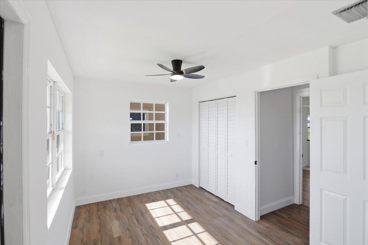 270 Sw 10th Avenue Property Photo 17