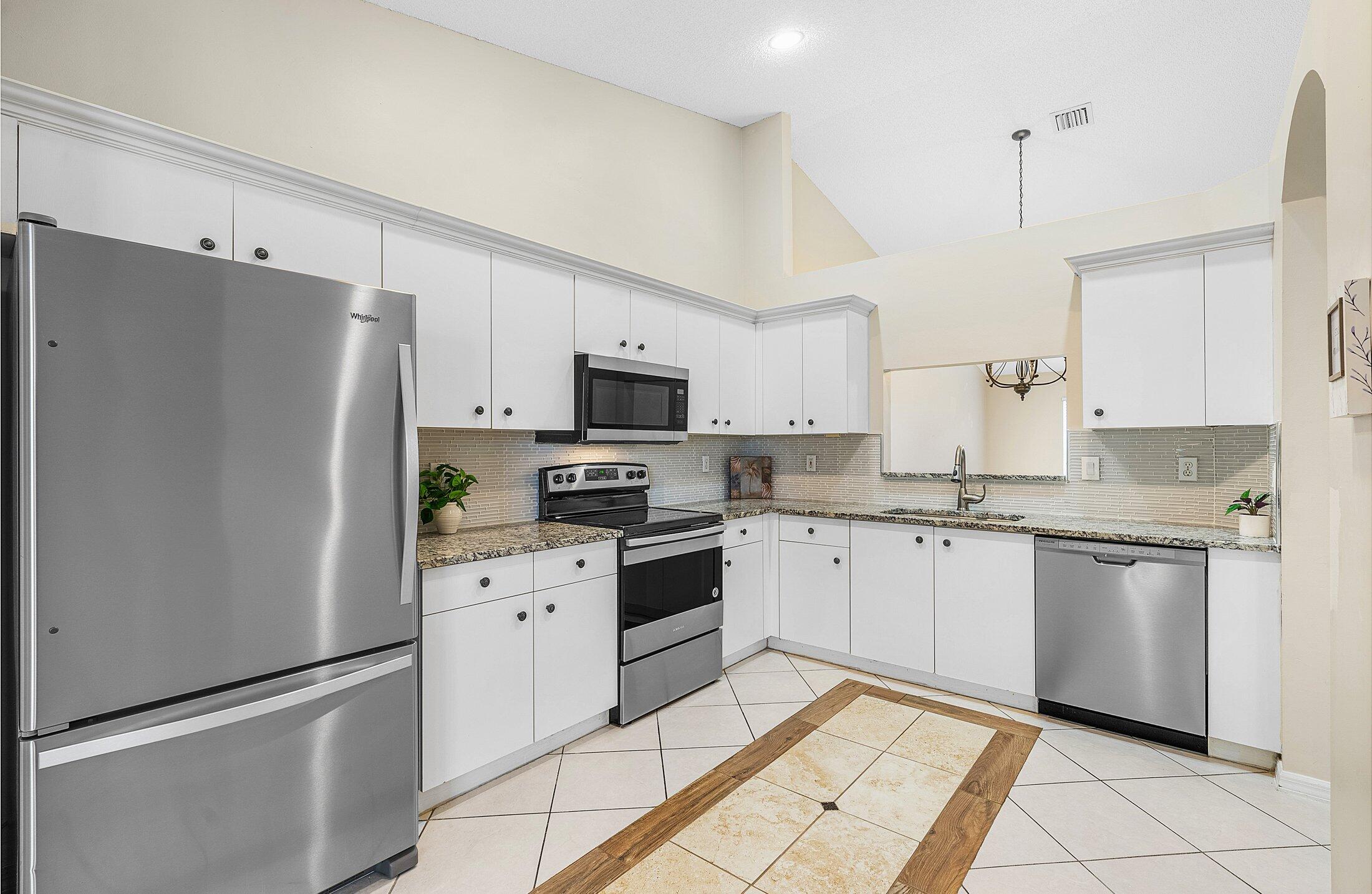6060 Petunia Road Property Photo 6